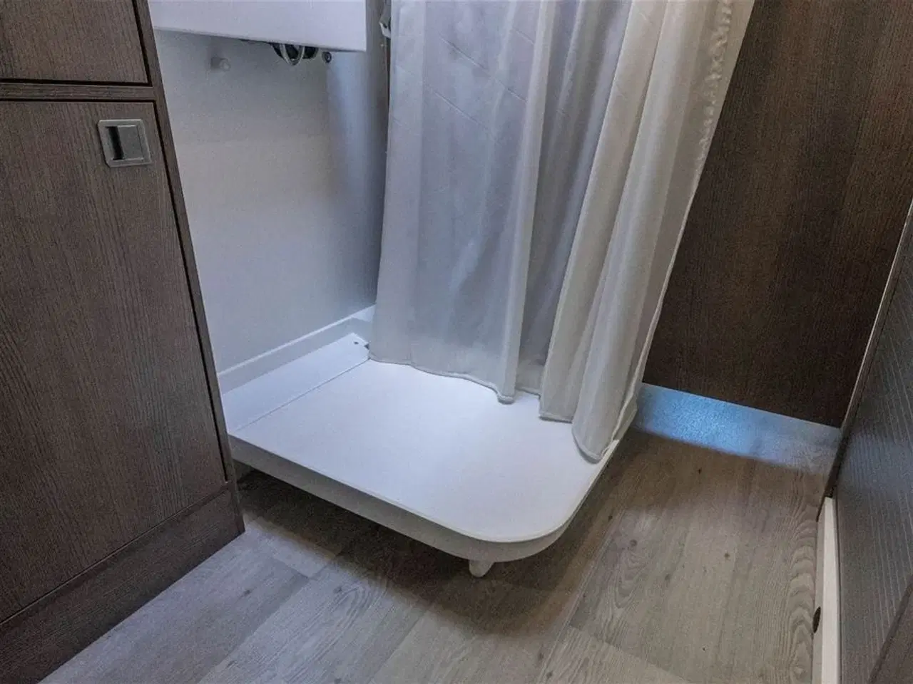 Billede 26 - 2026 - FURGOK XPACE 600 FAMILY North Van med plads til 5 personer!