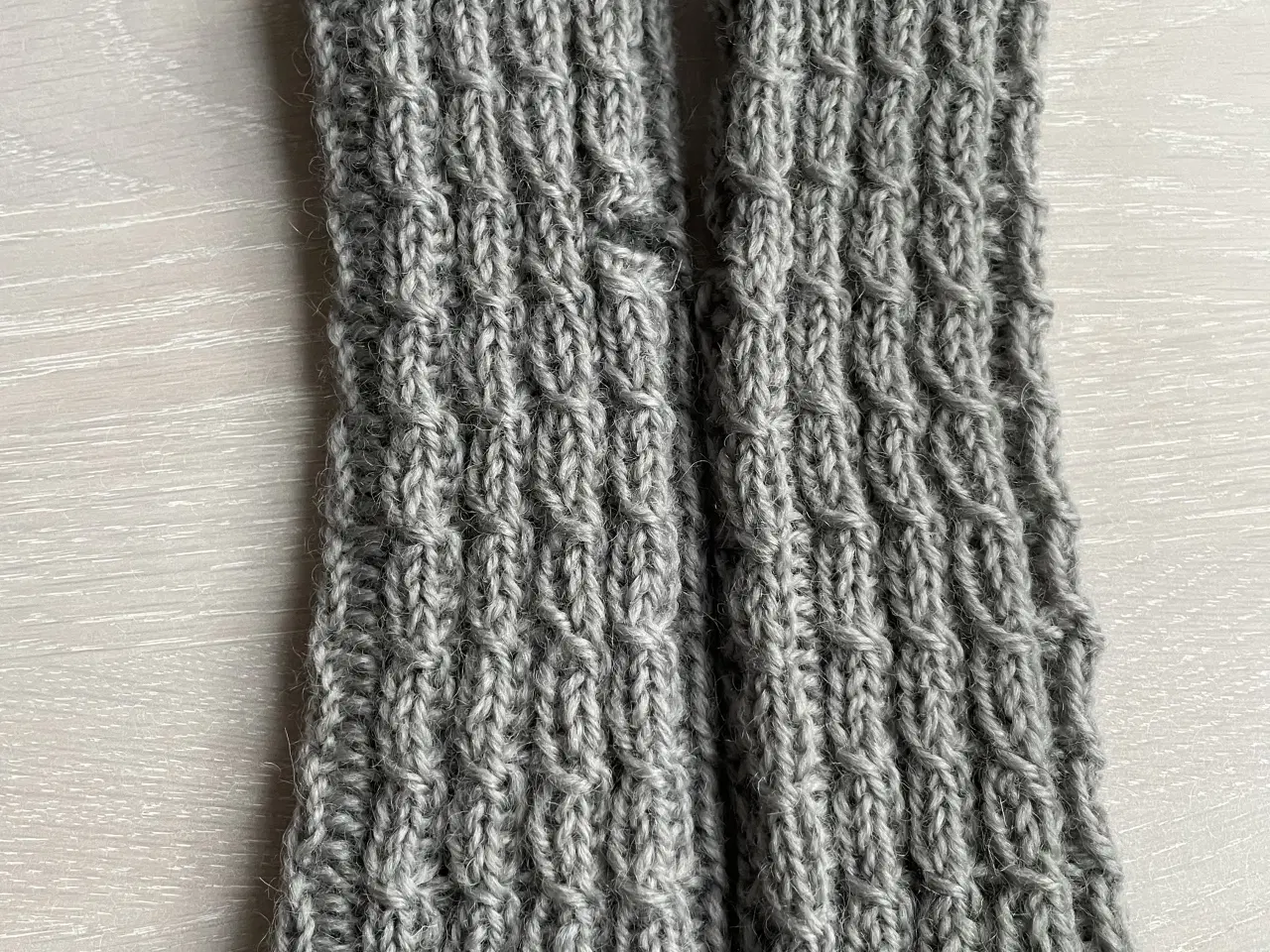 Billede 2 - Strikkede håndledsvarmere 