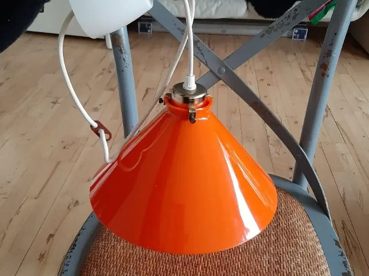 Billede 1 - Loft lampe i akryl