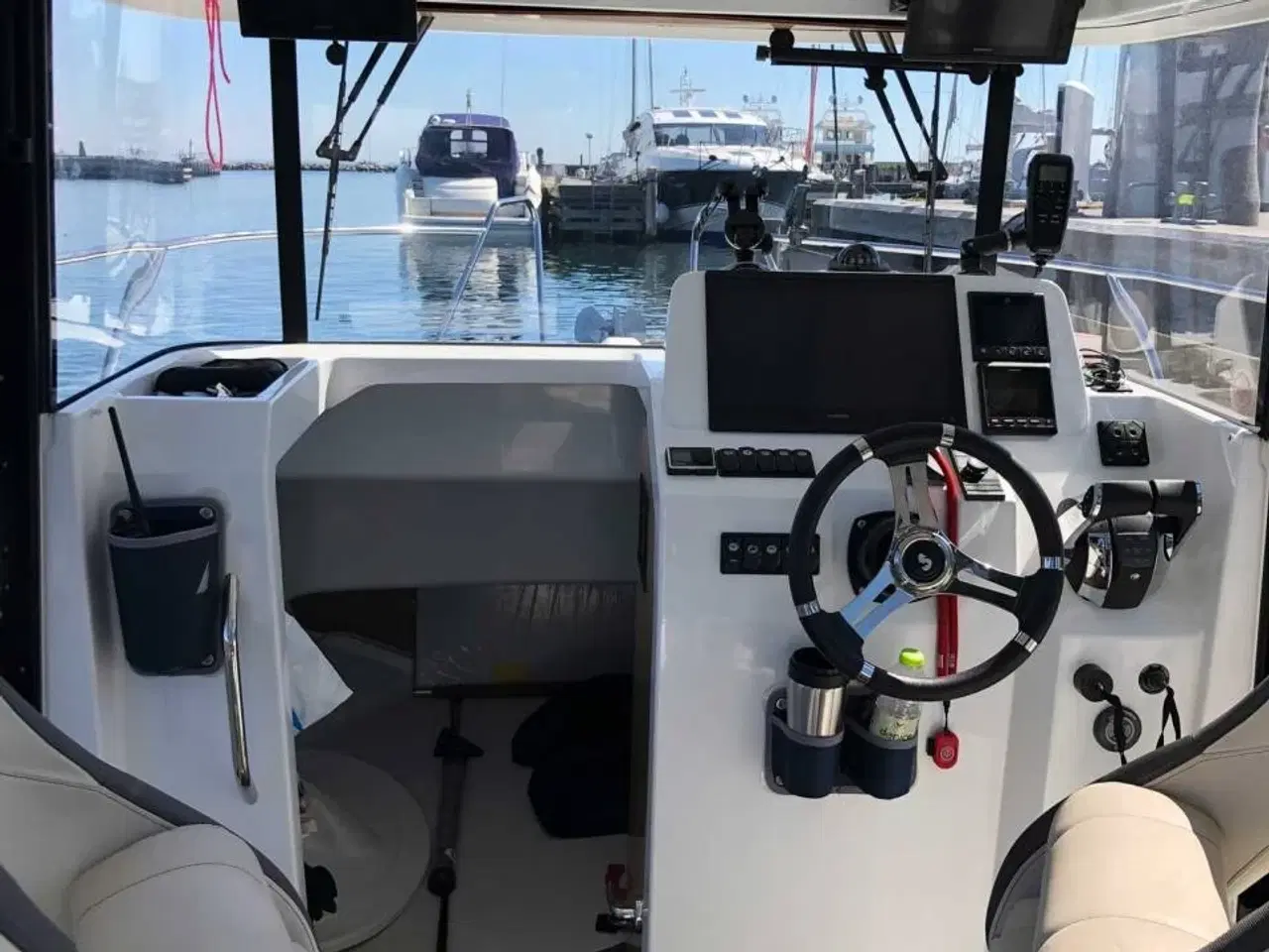 Billede 30 - Beneteau Barracuda 8 - Mercury 400 HK/Udstyr