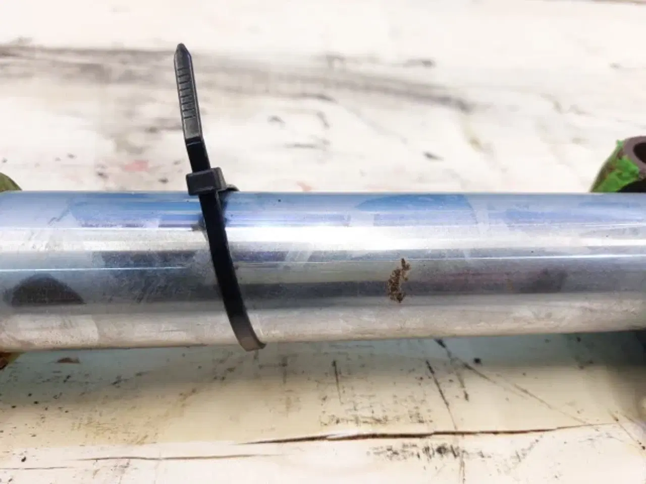 Billede 12 - Merlo P38.10 Styrecylinder 044445