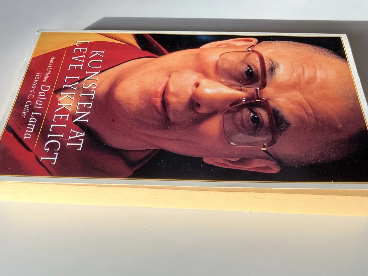 Billede 5 - Kunsten at leve lykkeligt. Af Dalai Lama XIV Bstan
