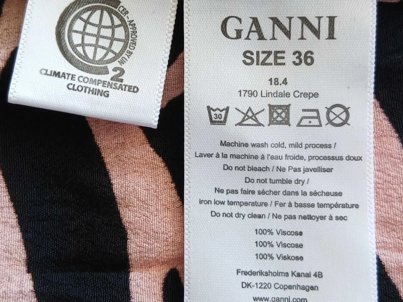 Billede 9 - Kjole. Ganni. Small/36