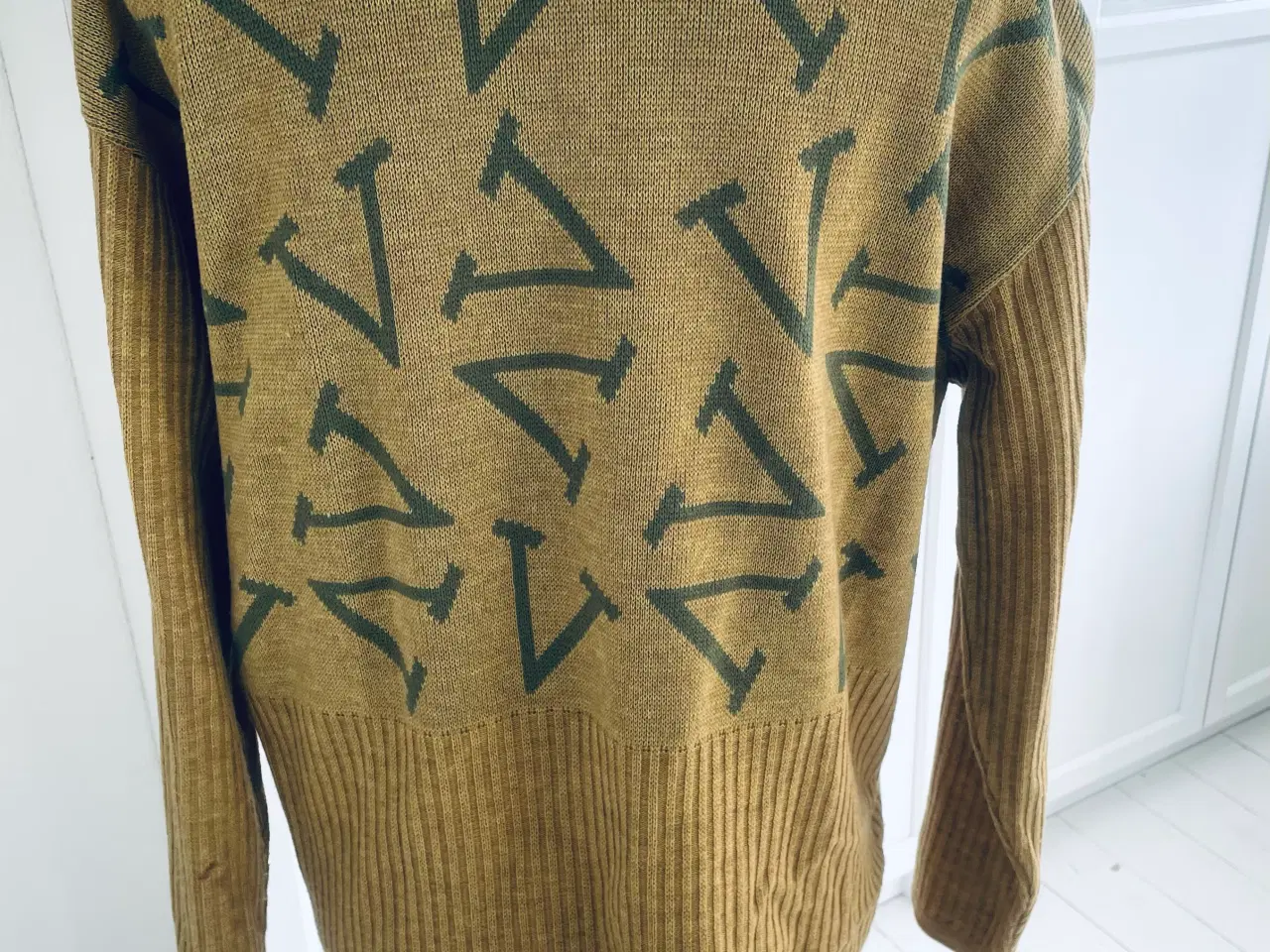 Billede 4 - Sweater
