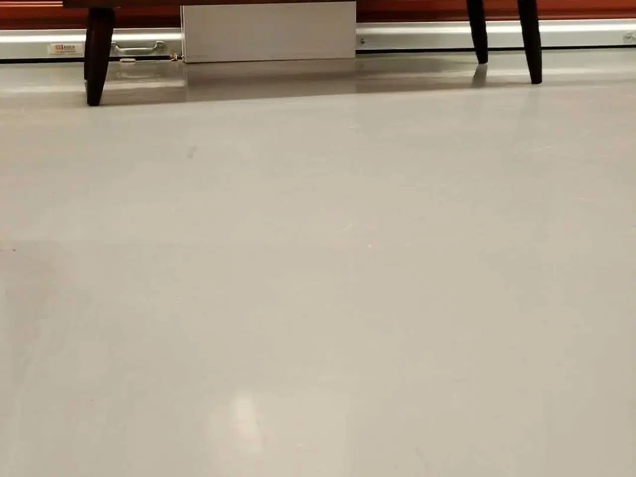 Billede 1 - Virkelig flot retro skænk I palisander sælges 