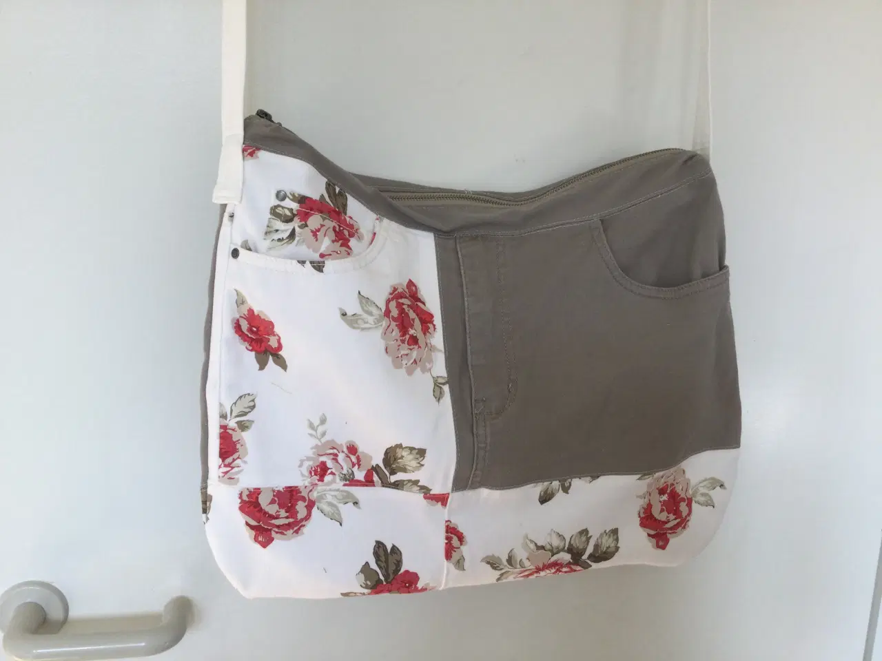 Billede 1 - Taske af bukser