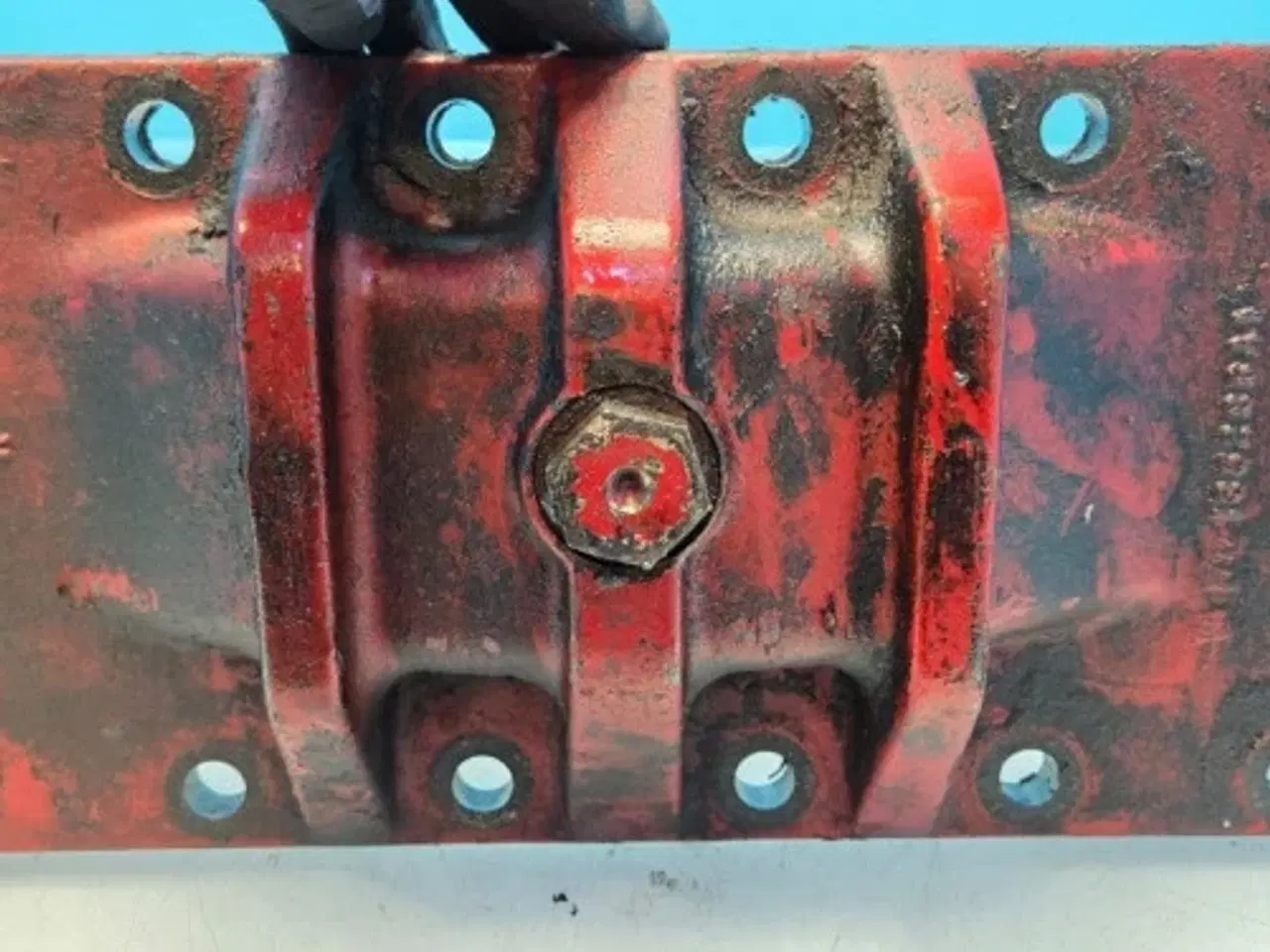 Billede 9 - Case 2388  Dæksel  135286A1