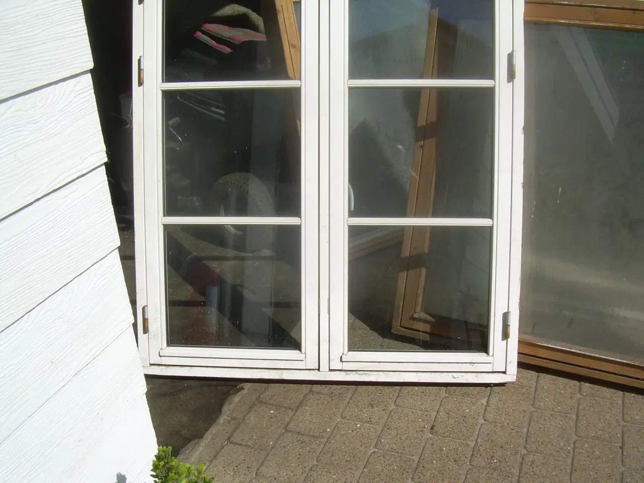 Billede 1 - solid vindue med opluk 