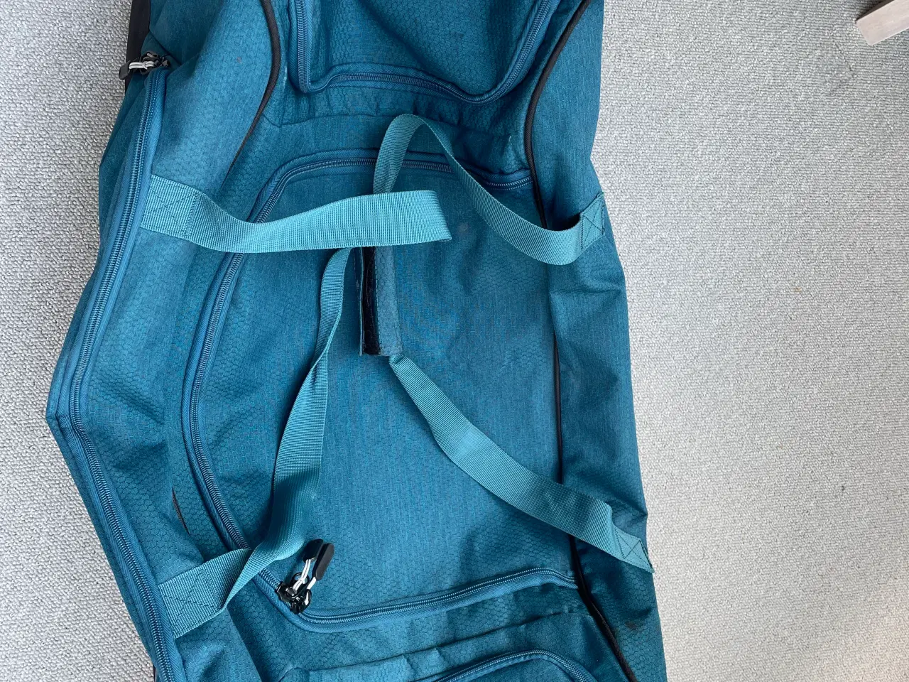 Billede 1 - Duffelbag med hjul 120 liter