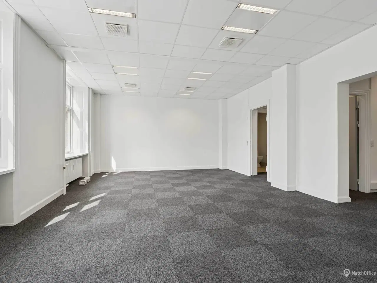 Billede 3 - Lyst kontor i hjertet af Nørrebro - 300 meter fra Nørrebros Runddel metrostation.