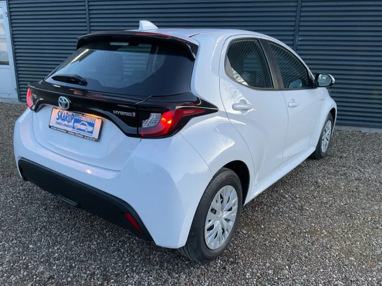 Billede 2 - Toyota Yaris 1,5 Hybrid Active e-CVT