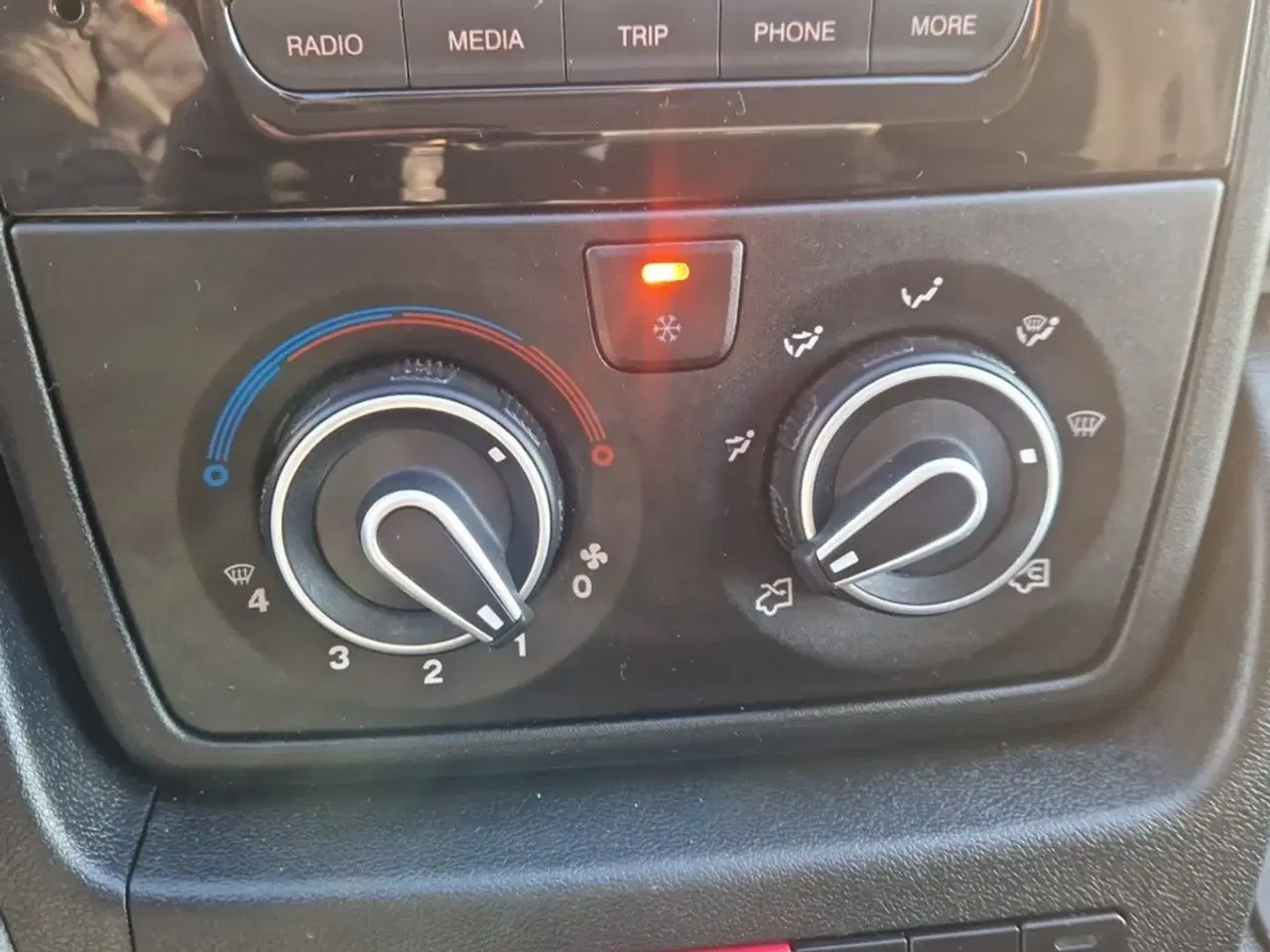 Billede 21 - Citroën Jumper 33 2,2 BlueHDi 140 L2H2 FlexLine