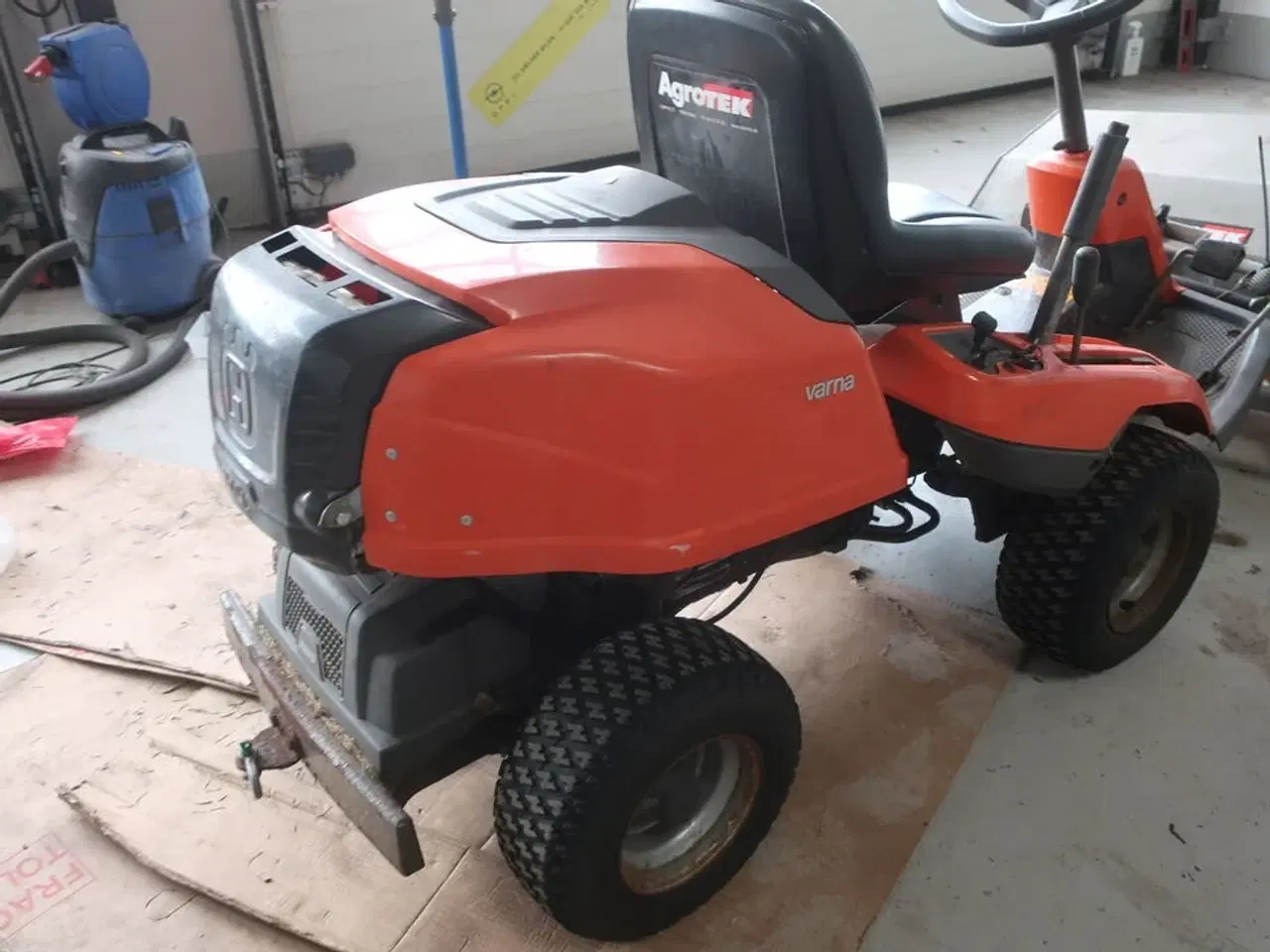 Billede 4 - Havetraktor HUSQVARNA R216 AWD