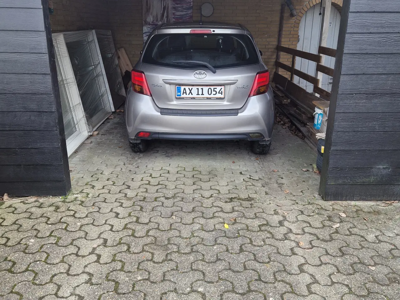 Billede 2 - Toyota yaris 1.3 vvti benzin,årg 2015,