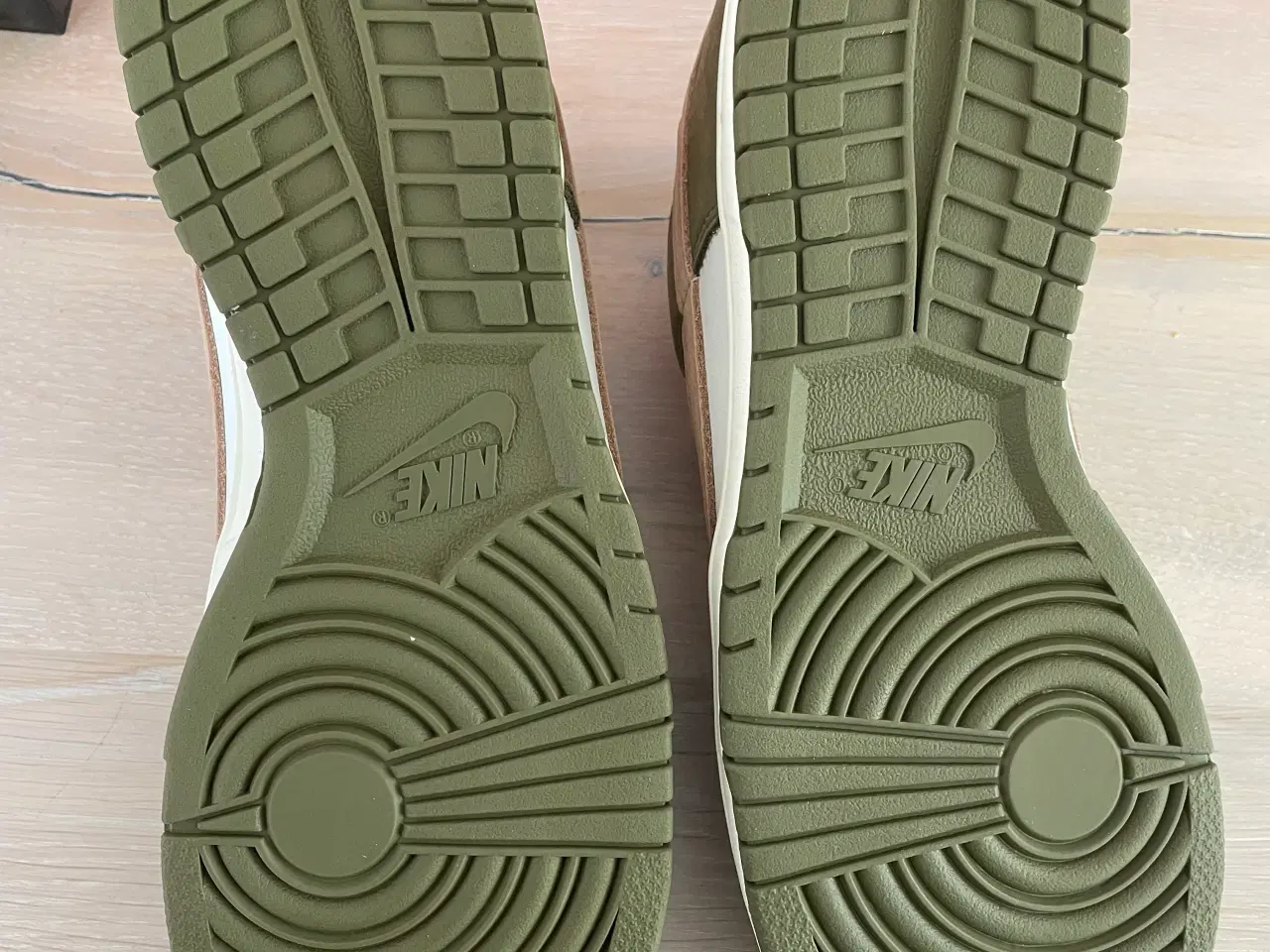 Billede 4 - Nike Dunk Low Retro PRM 44