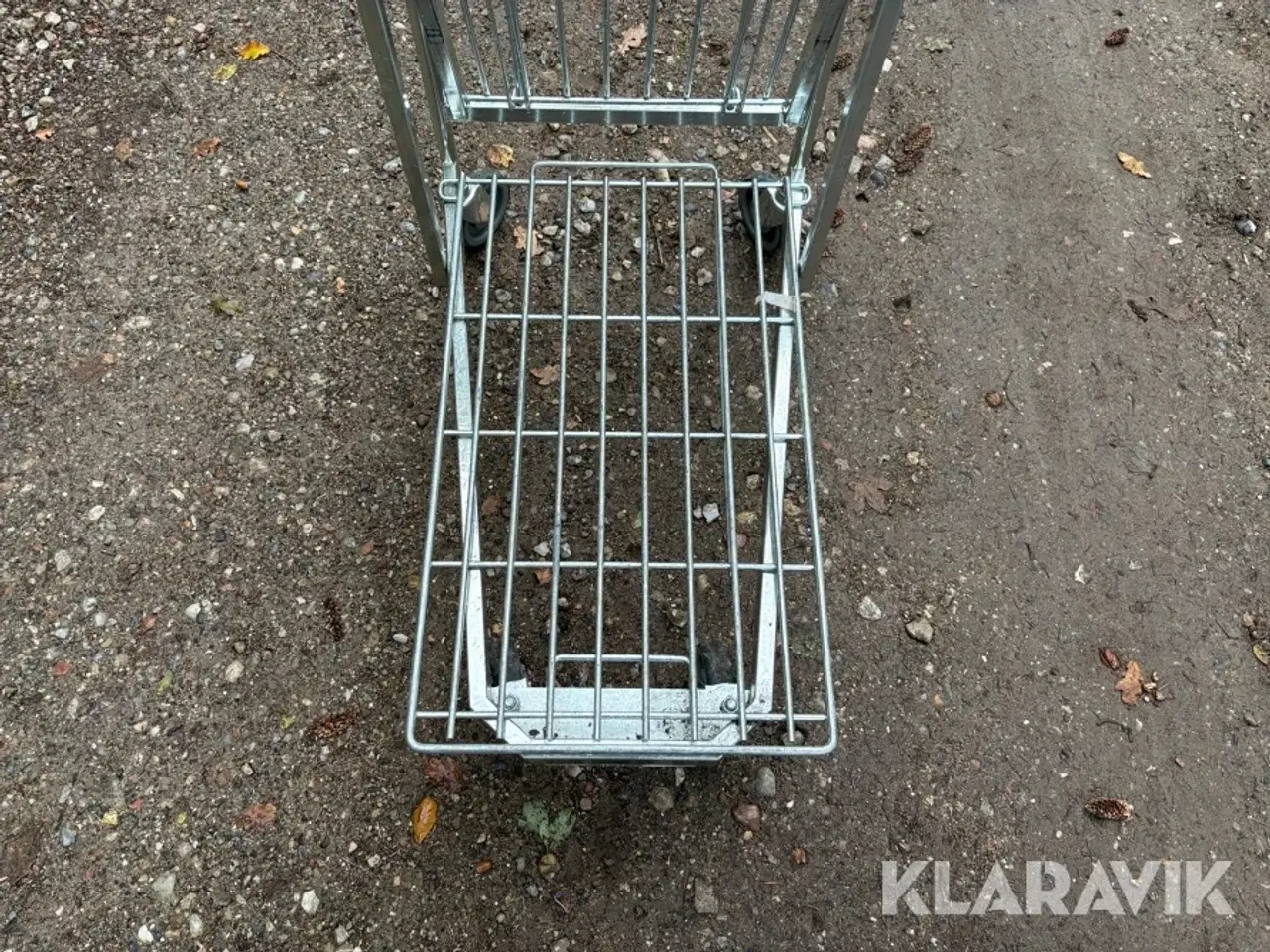 Billede 11 - Arbejdsvogn på hjul