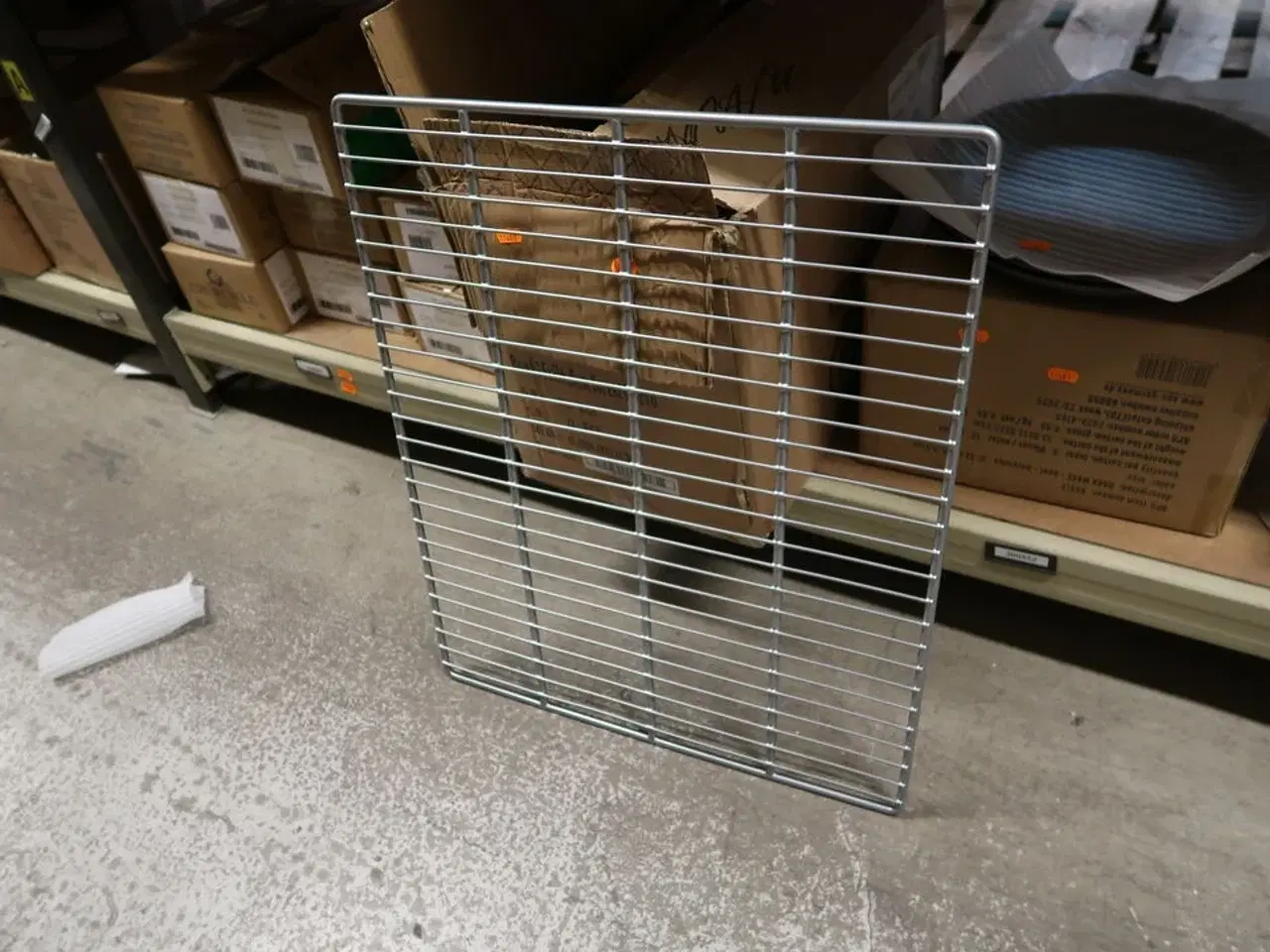 Billede 2 - 10 stk. Grå trådhylde 650x530 mm