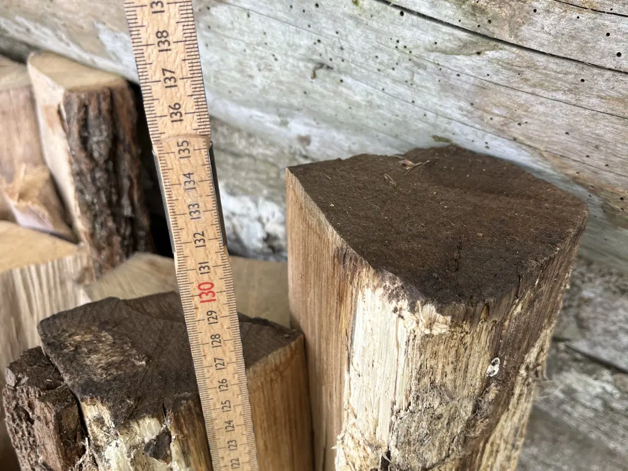 Billede 5 - Hegnspæle lavet af egetræ