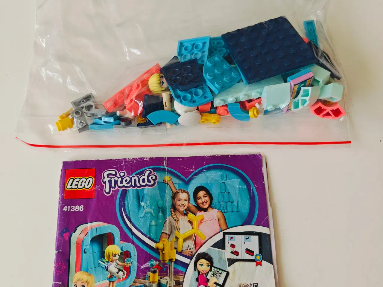 Billede 2 - LEGO 41386 Stephanies sommerhjerteæske 100% kompt.