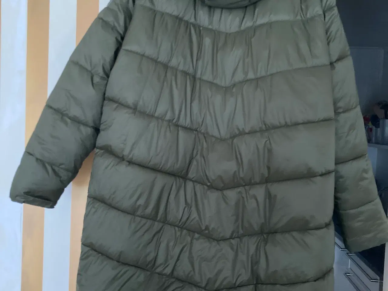 Billede 2 - Næsten ny jakke