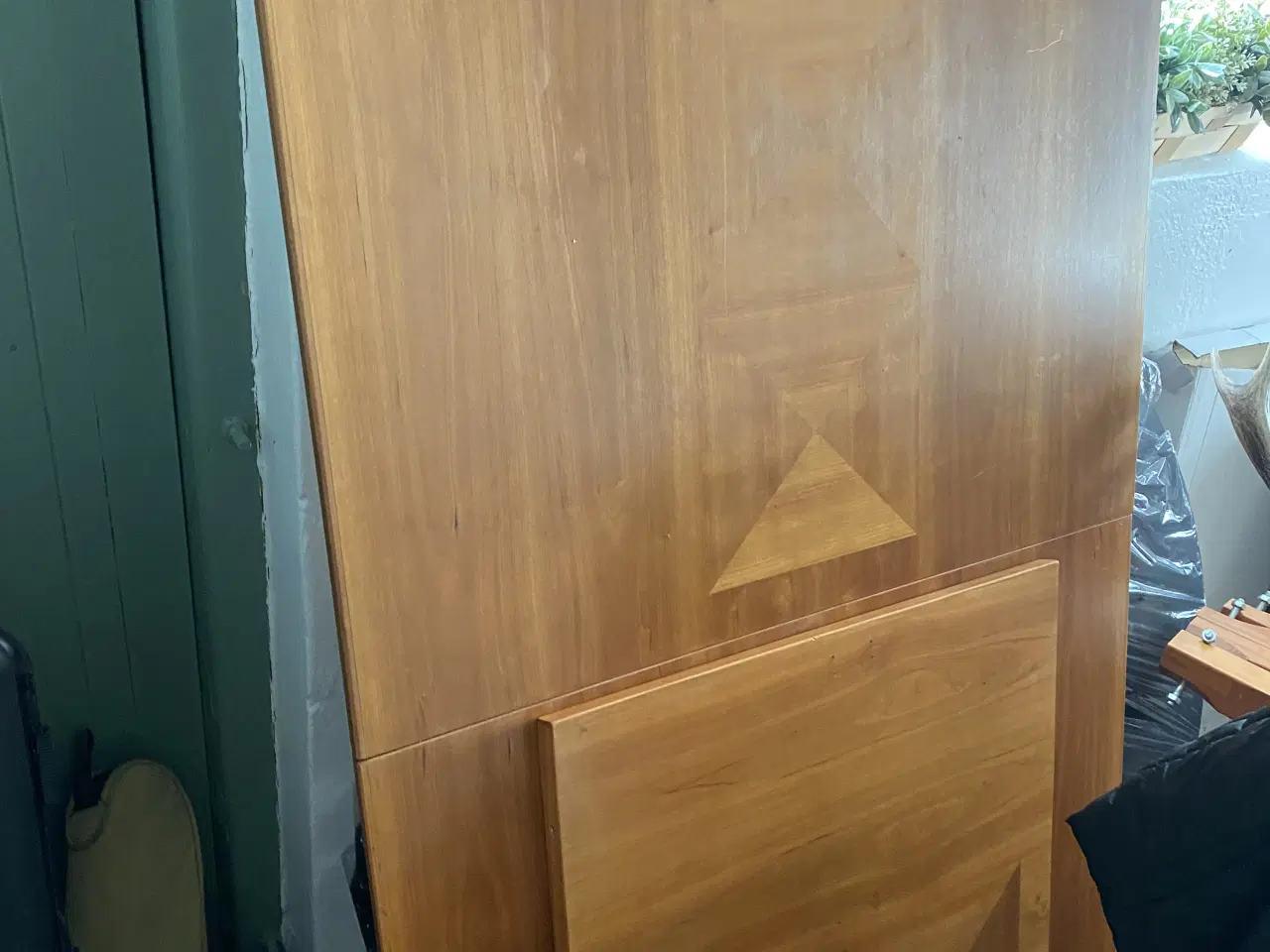 Billede 1 - Spisebord med 6 stole