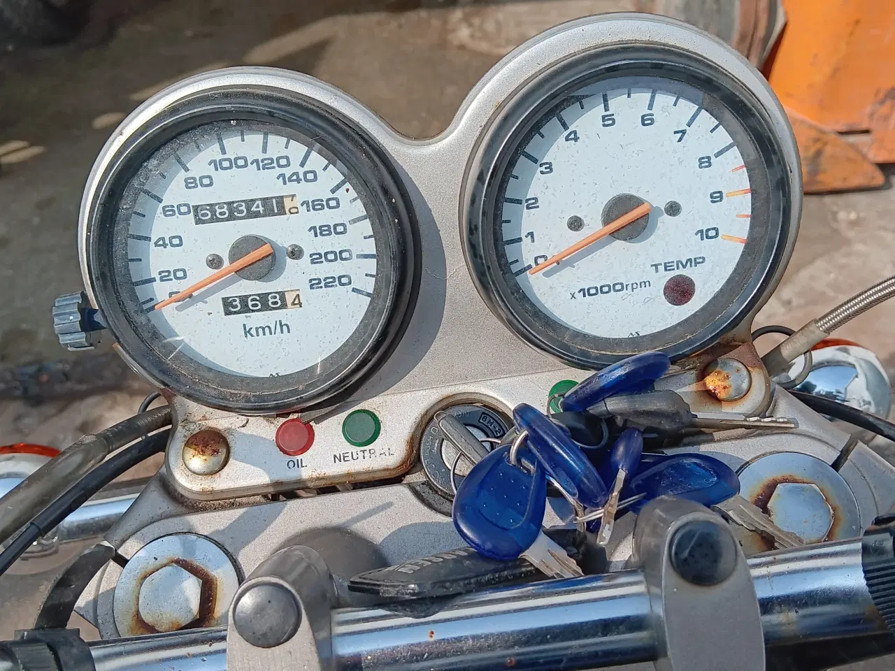 Billede 5 - Suzuki vx800 synet med plader