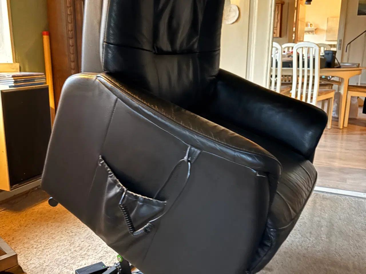 Billede 3 - Otiumstol, Hæve sænke El løftestol