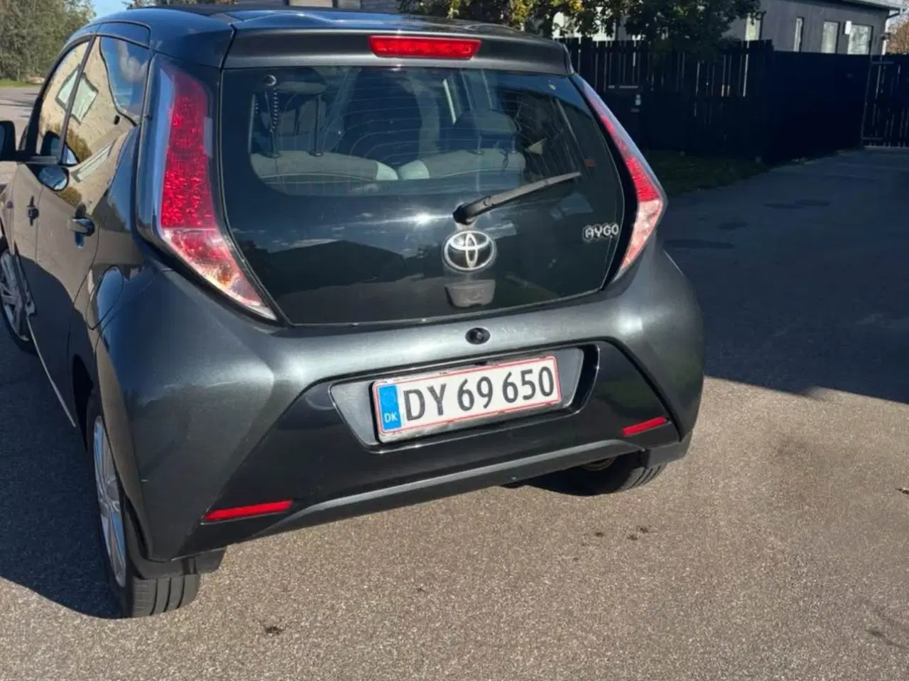 Billede 4 - Velkørende Toyota Aygo 1.0 Vvt-i med soltag 