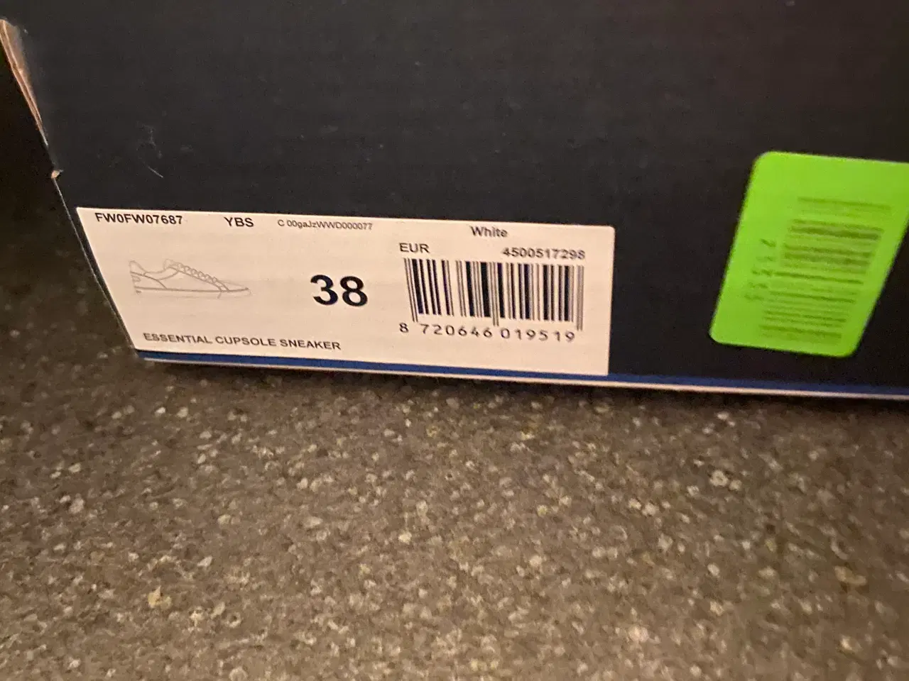 Billede 3 - Tommy Hilfiger sneakers str 38 hvide