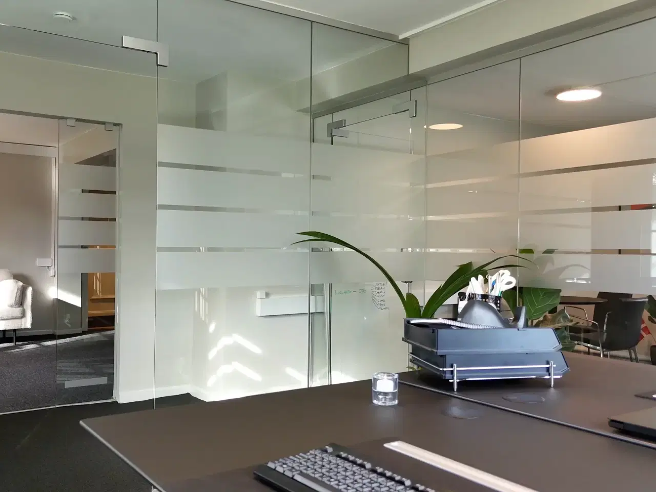 Billede 6 - Eksklusivt møbleret kontor i nyistandsatte. historiske lokaler