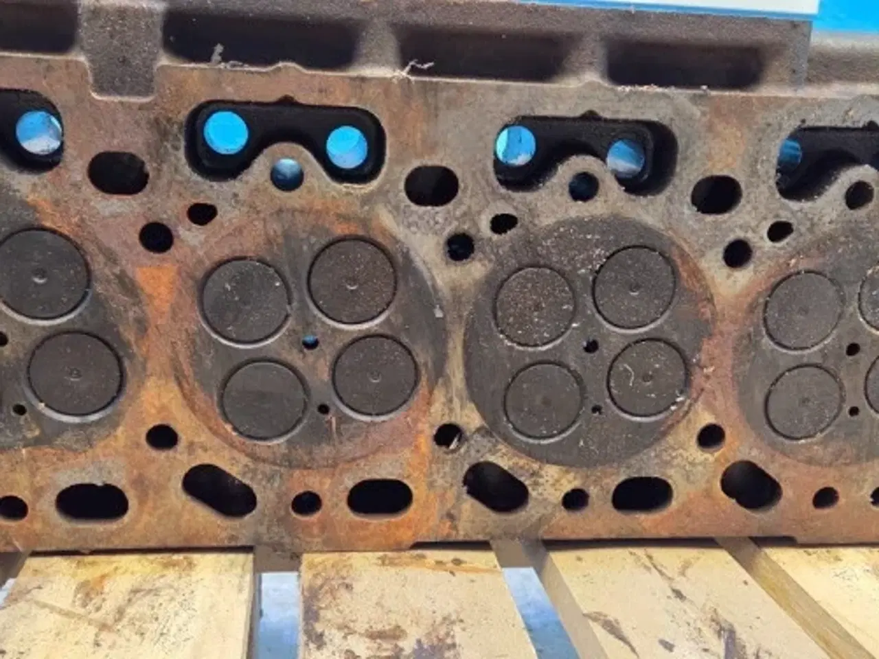 Billede 10 - John Deere 6068   Topstykke   RE567118 