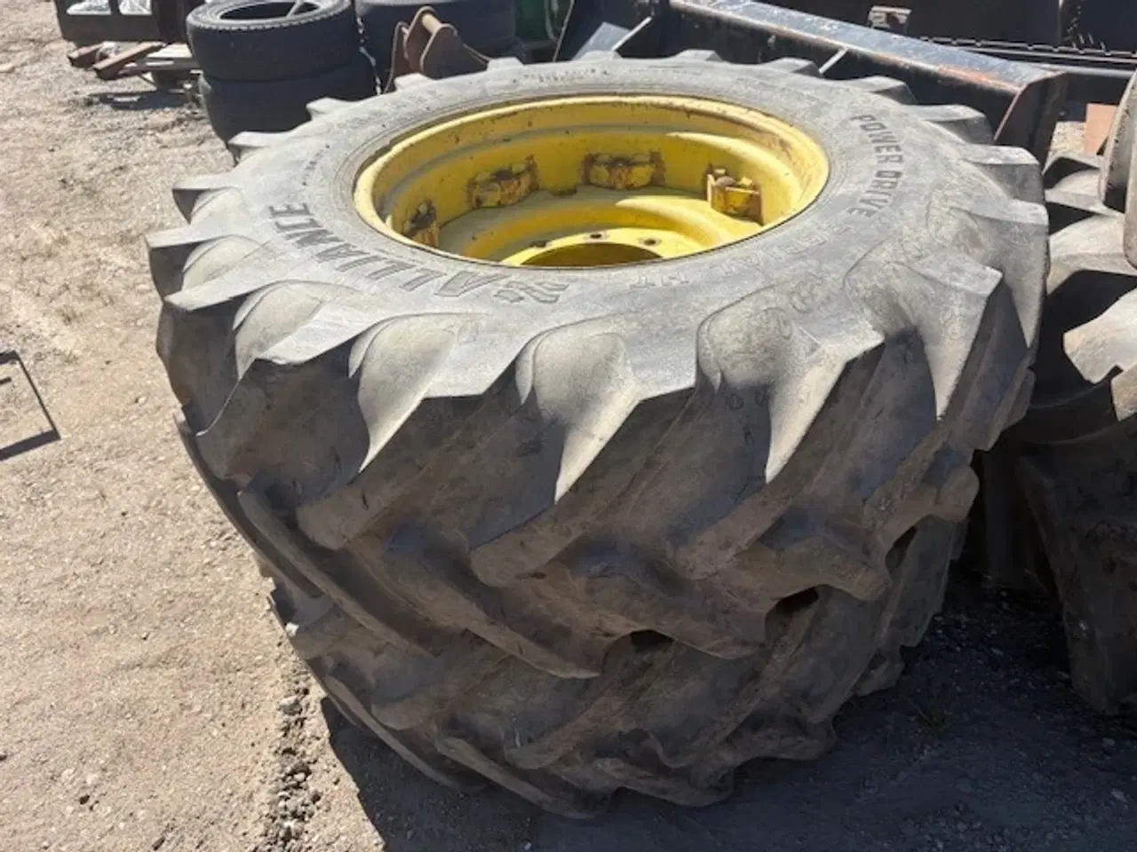 Billede 1 - Alliance 16.9R-26  50%