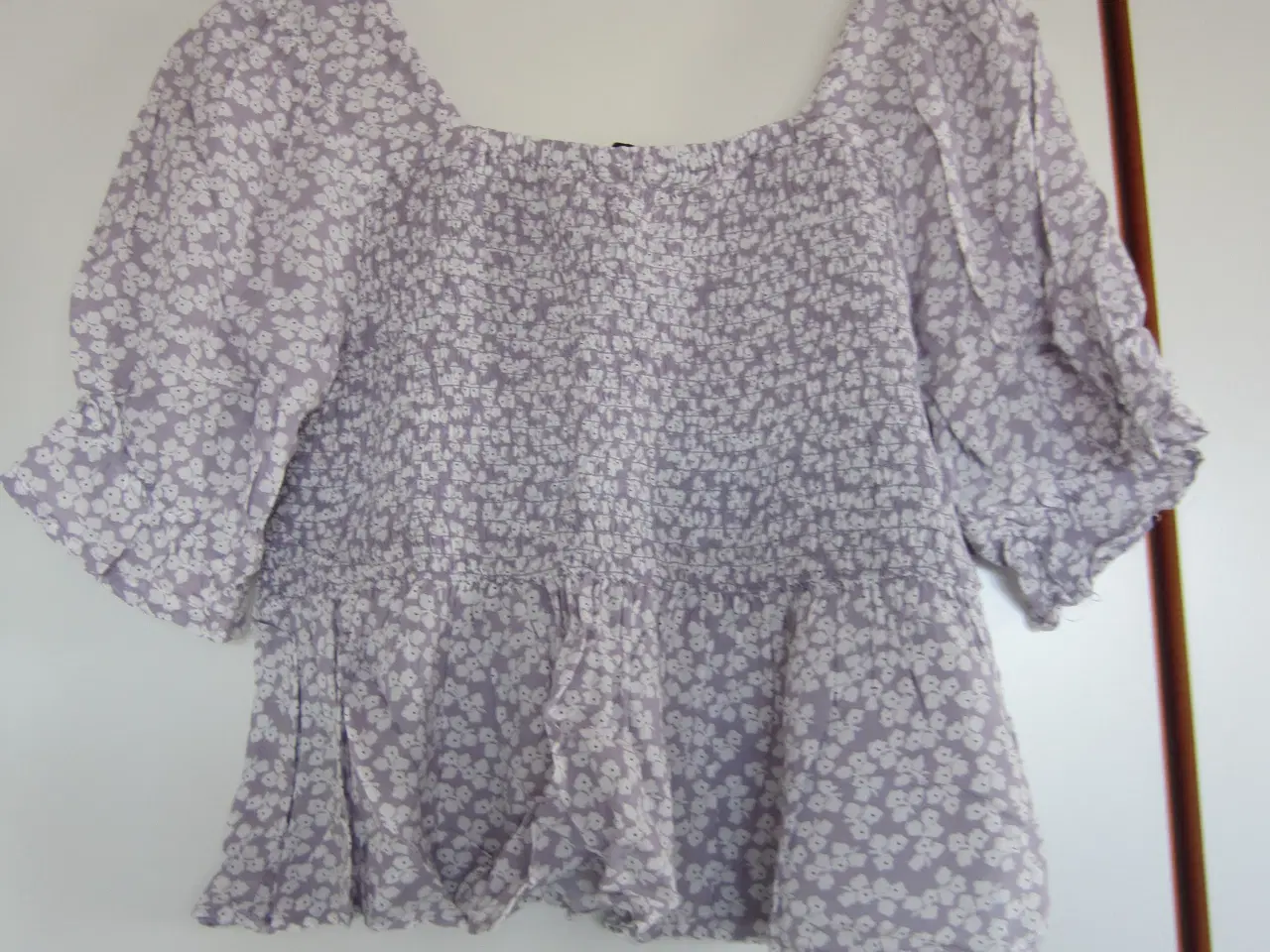 Billede 4 - Fin bluse fra Pigalle i str. L