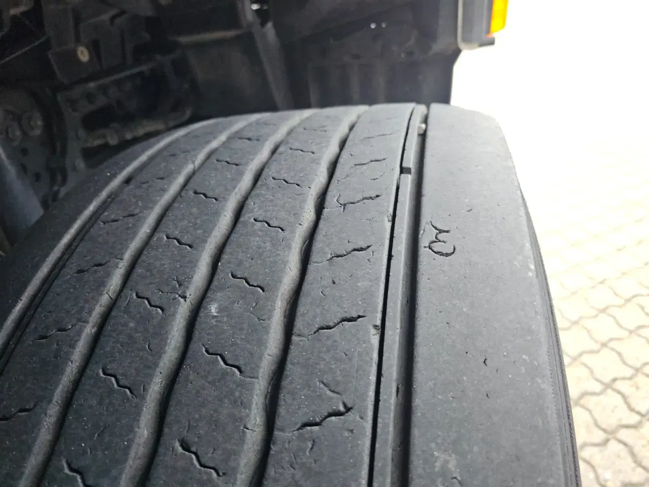 Billede 21 - Mercedes Actros 1845, Fast lad