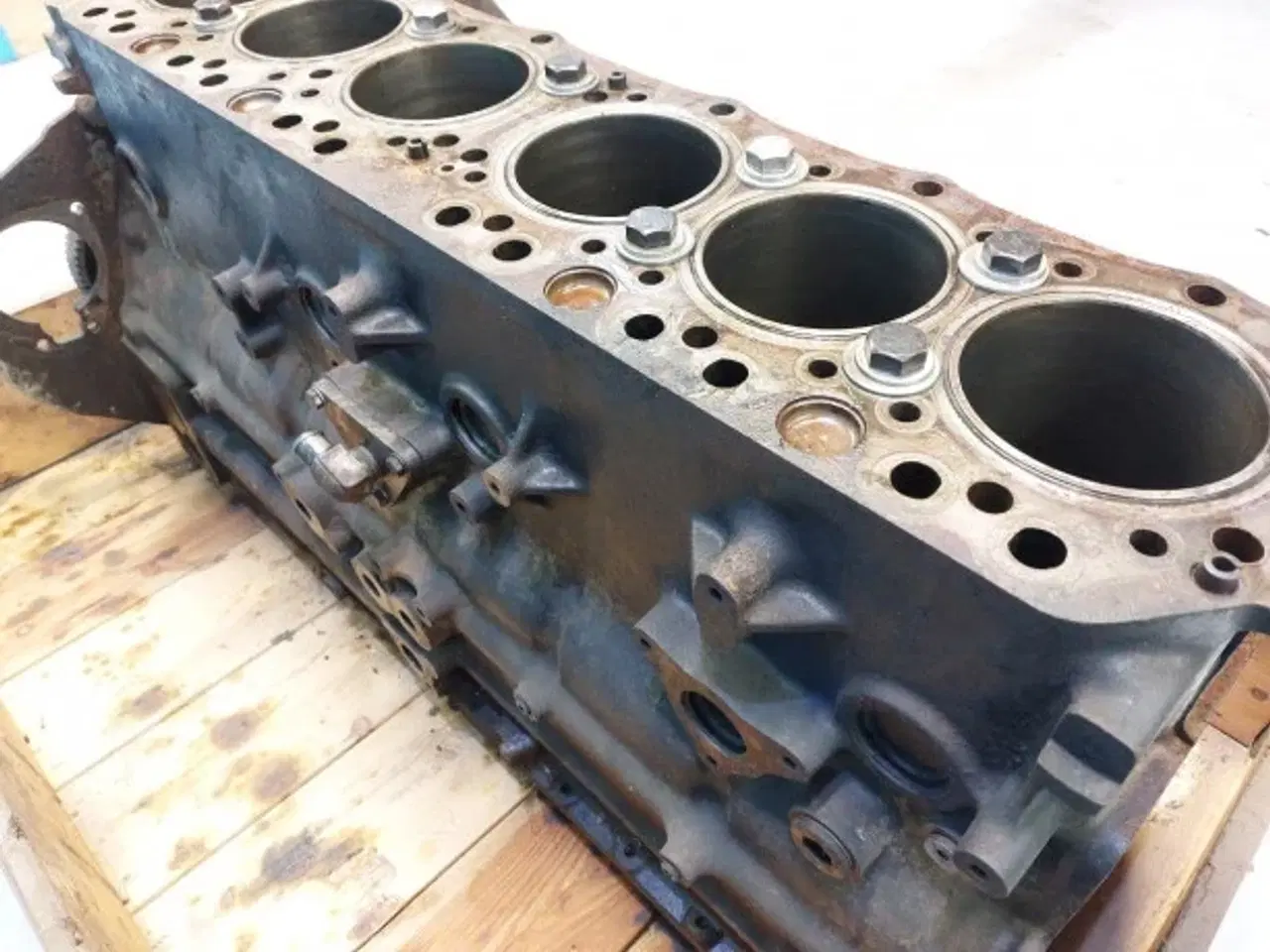 Billede 11 - Iveco 8465 Motorblok