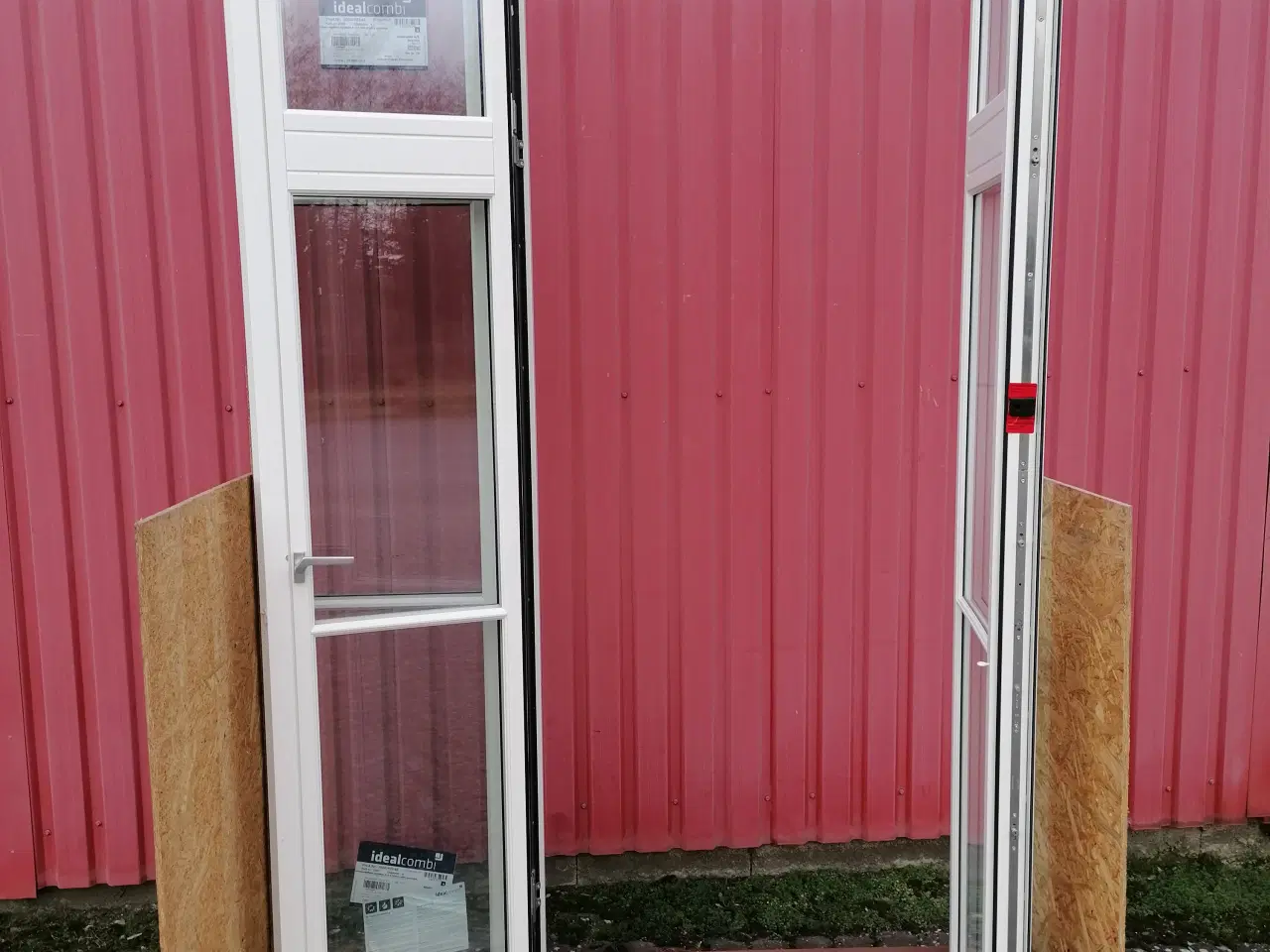 Billede 2 - "Ny" Dobb. Terrassedør Træ/Alu ,3 Lags Termoruder