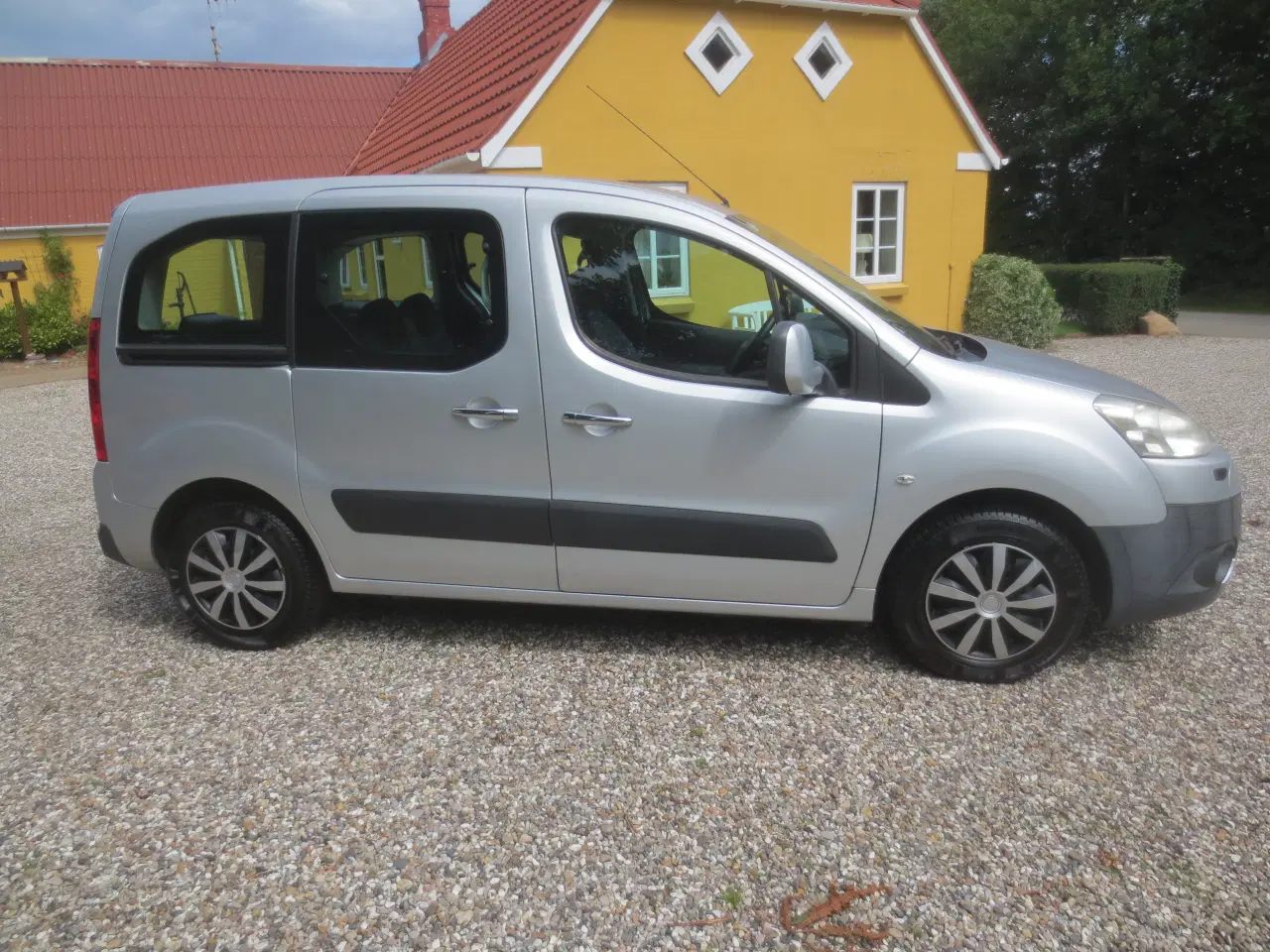 Billede 4 - Peugeot Partner 1.6 E-HDi Aut Nysynet. 