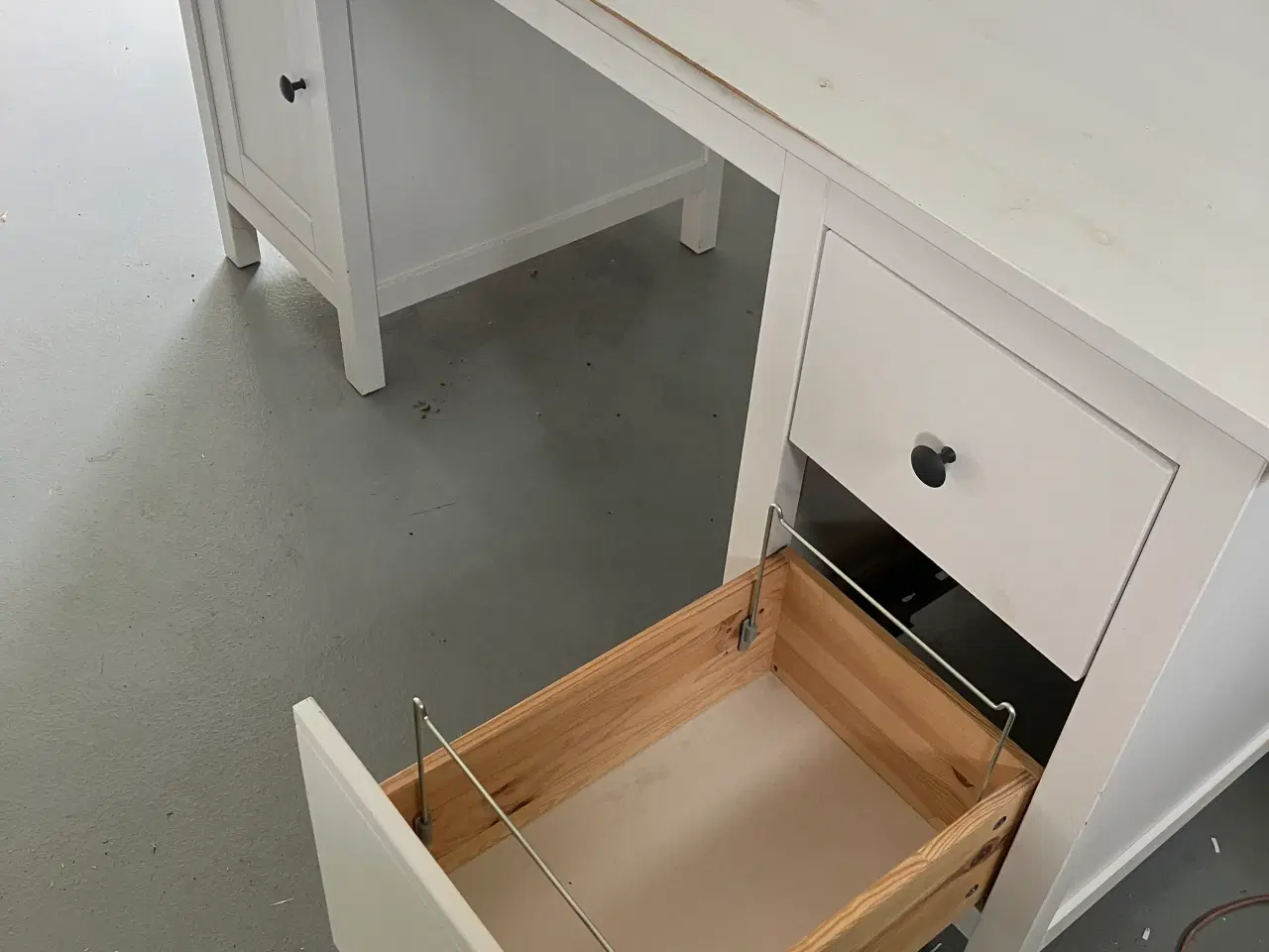 Billede 4 - Ikea skrivebord 
