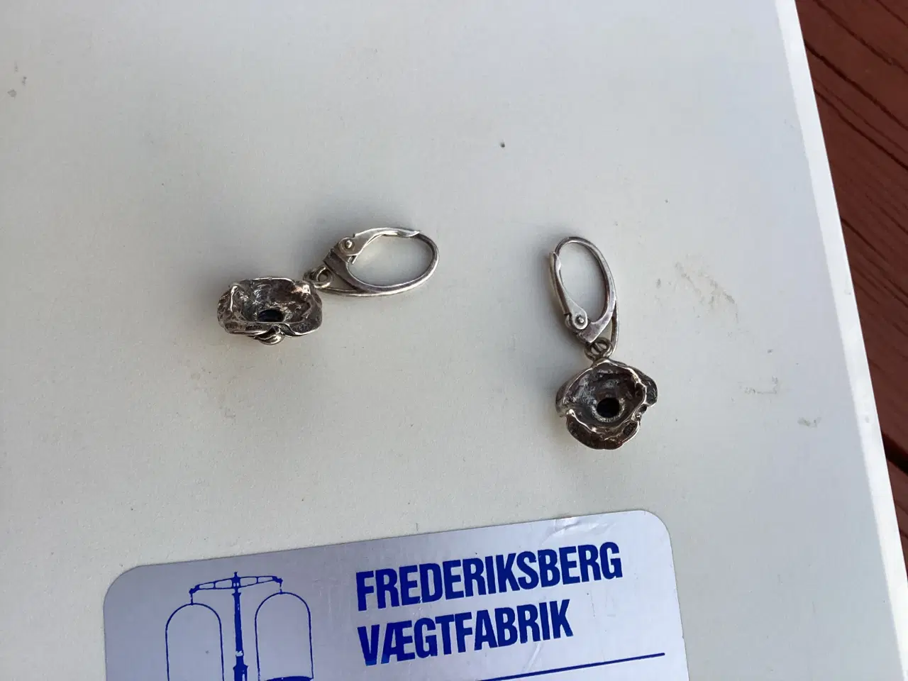 Billede 3 - Sølv øreringe- ørestikker som blomst