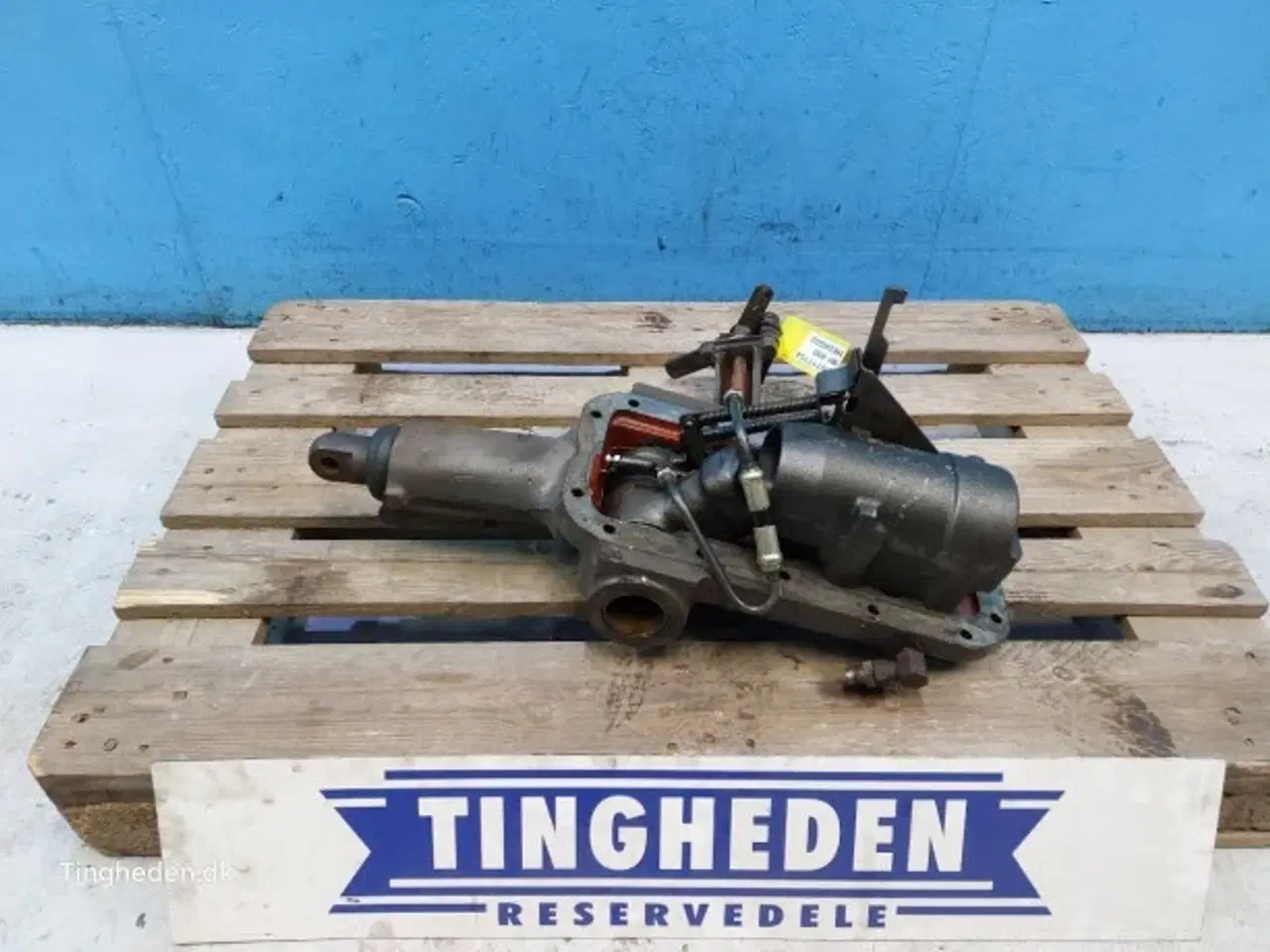 Billede 1 - Massey Ferguson 690 Liftdæksel 1870955M2