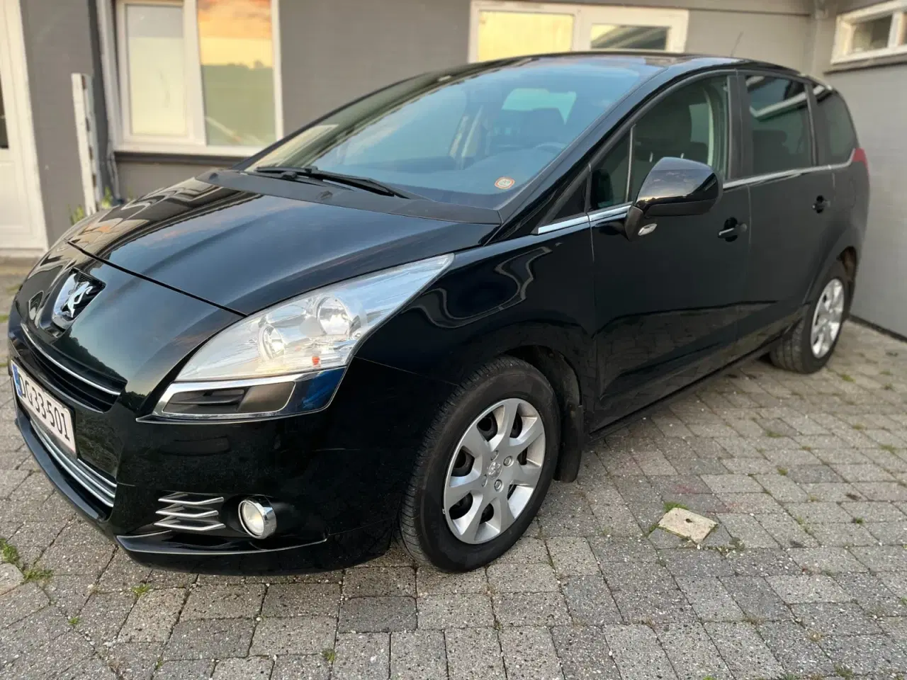 Billede 1 - Peugeot 5008 1,6 HDi 112 Premium ESG