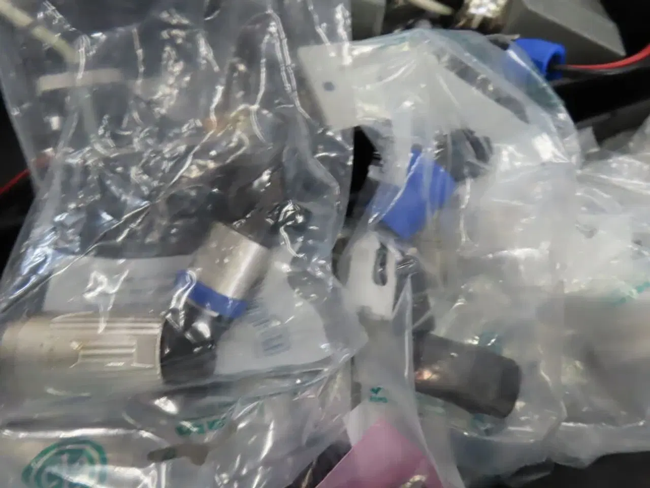 Billede 7 - Palle med rester fra TC ELECTRONIC