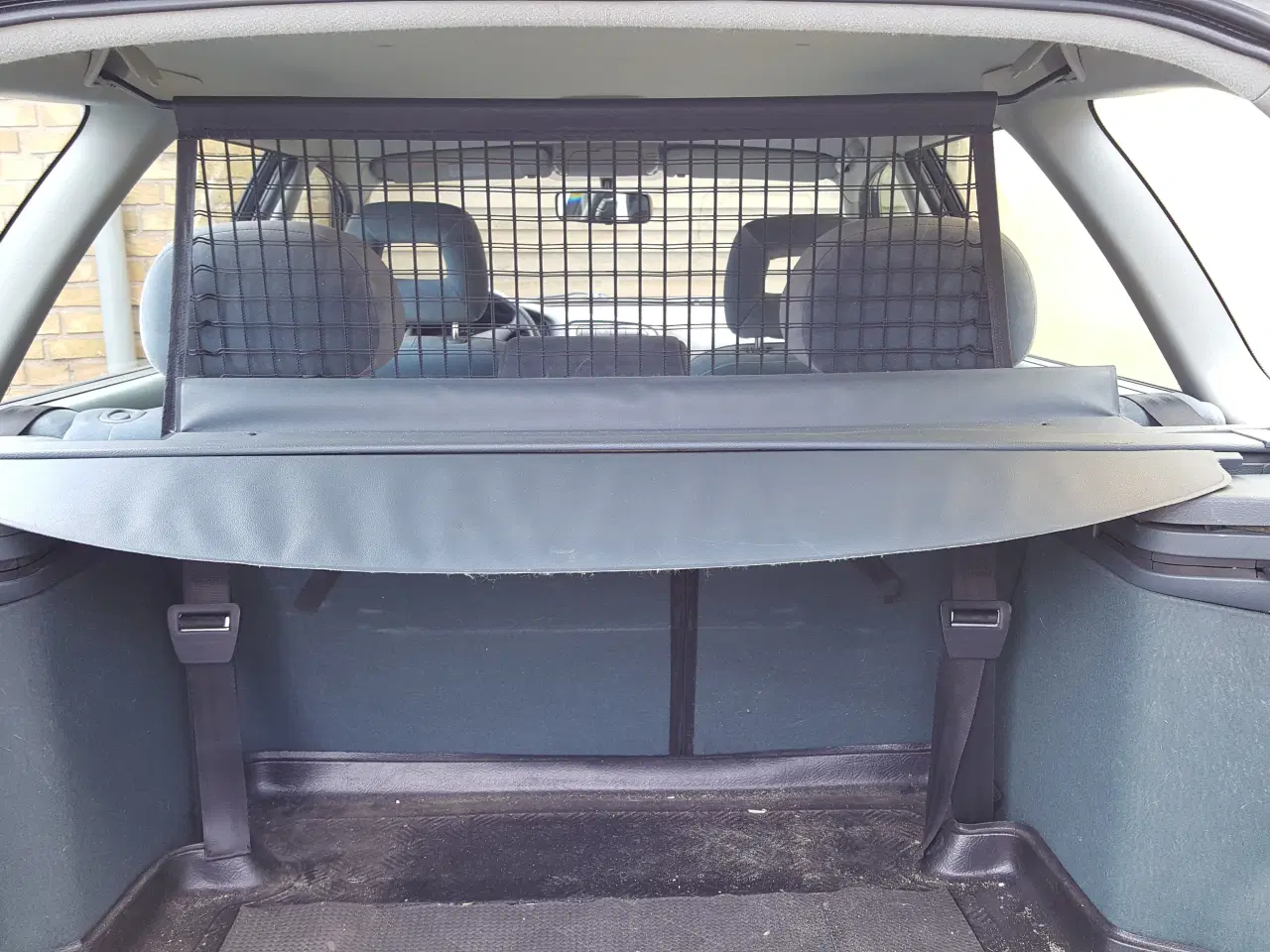 Billede 4 - Bagagerumsnet til Avensis