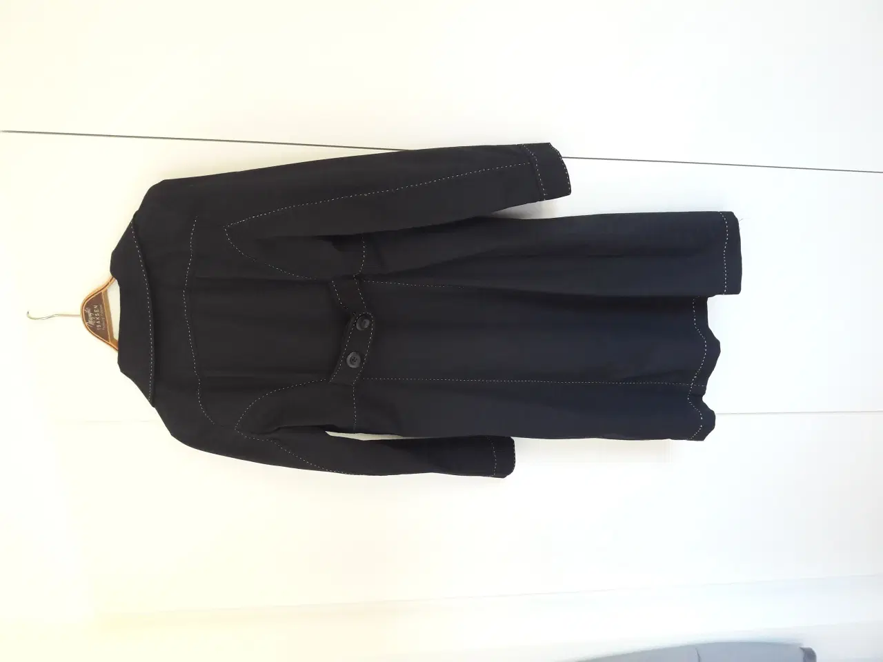 Billede 2 - sort frakke til efteråret