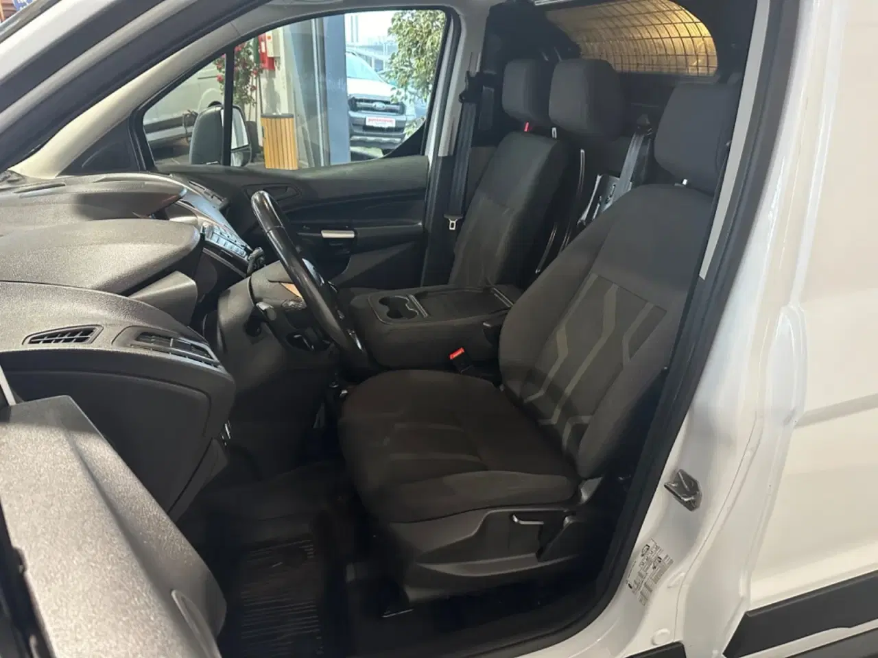 Billede 6 - Ford Transit Connect 1,5 TDCi 100 Trend kort