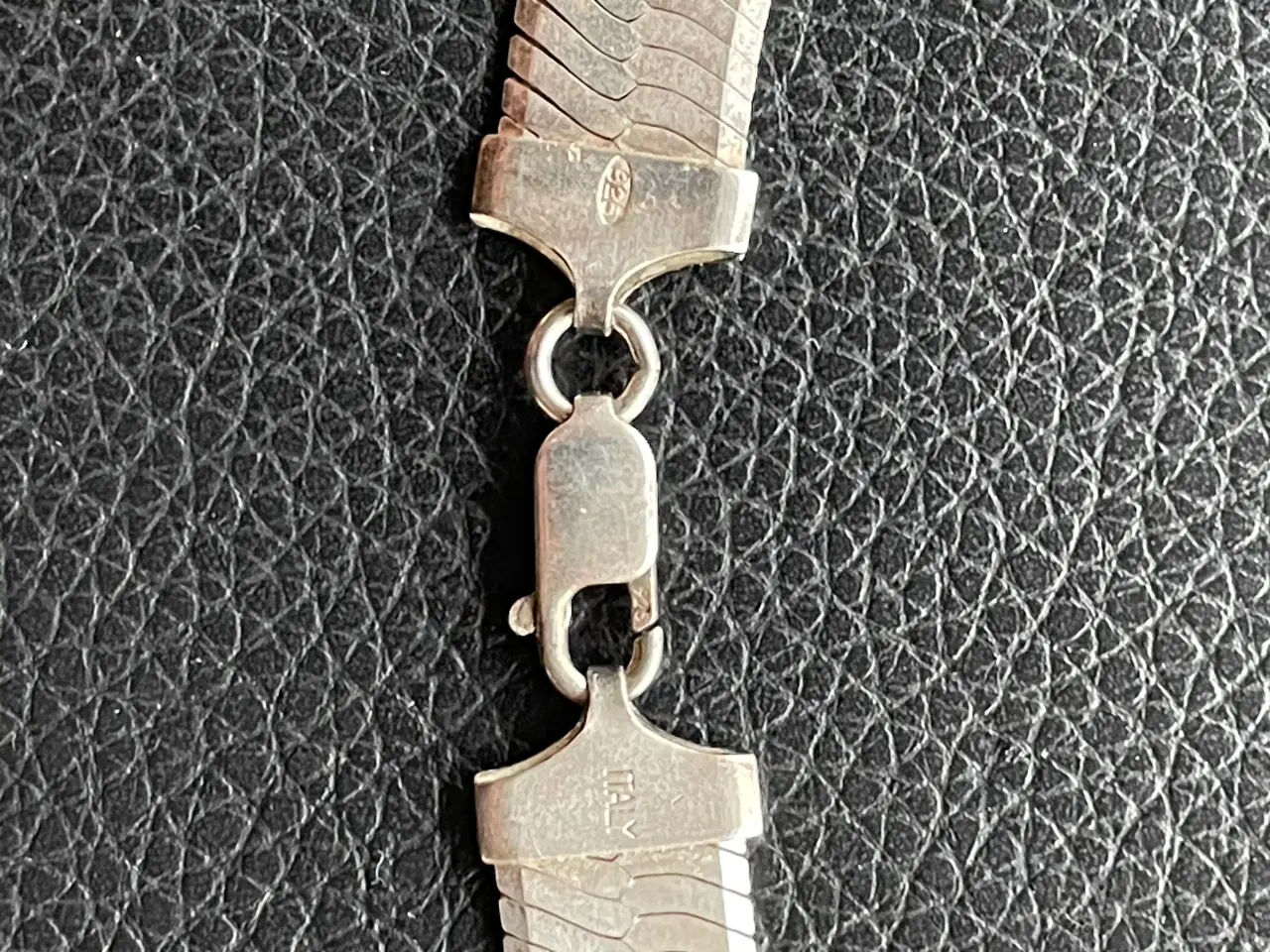 Billede 5 - bred Herringbone sølvhalskæde