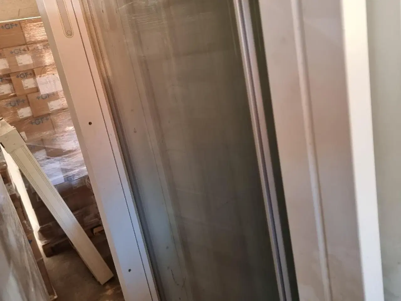 Billede 2 - Terrasse vinduer i hvid ramme 