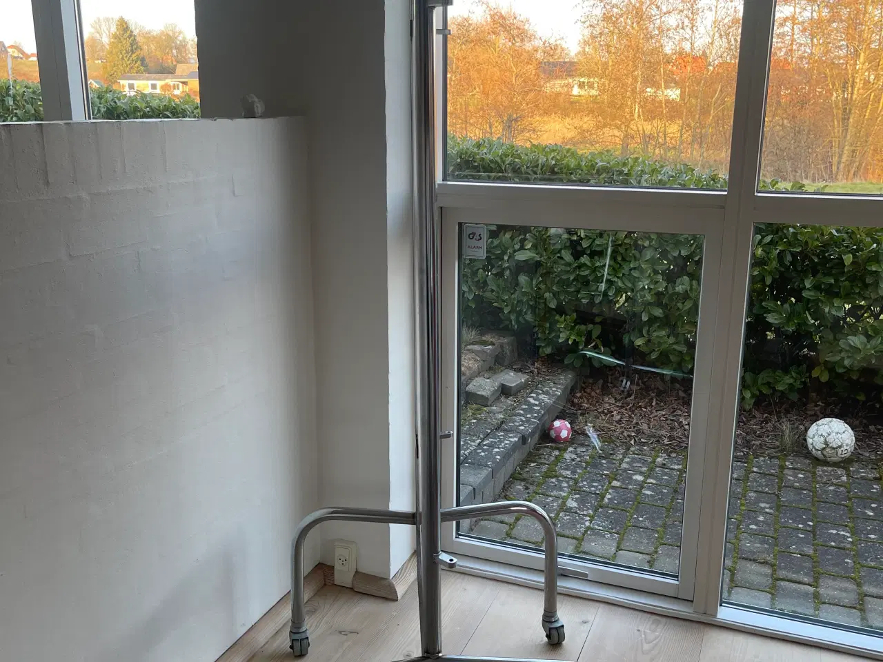 Billede 3 - Stort og flot Bauhaus spejl