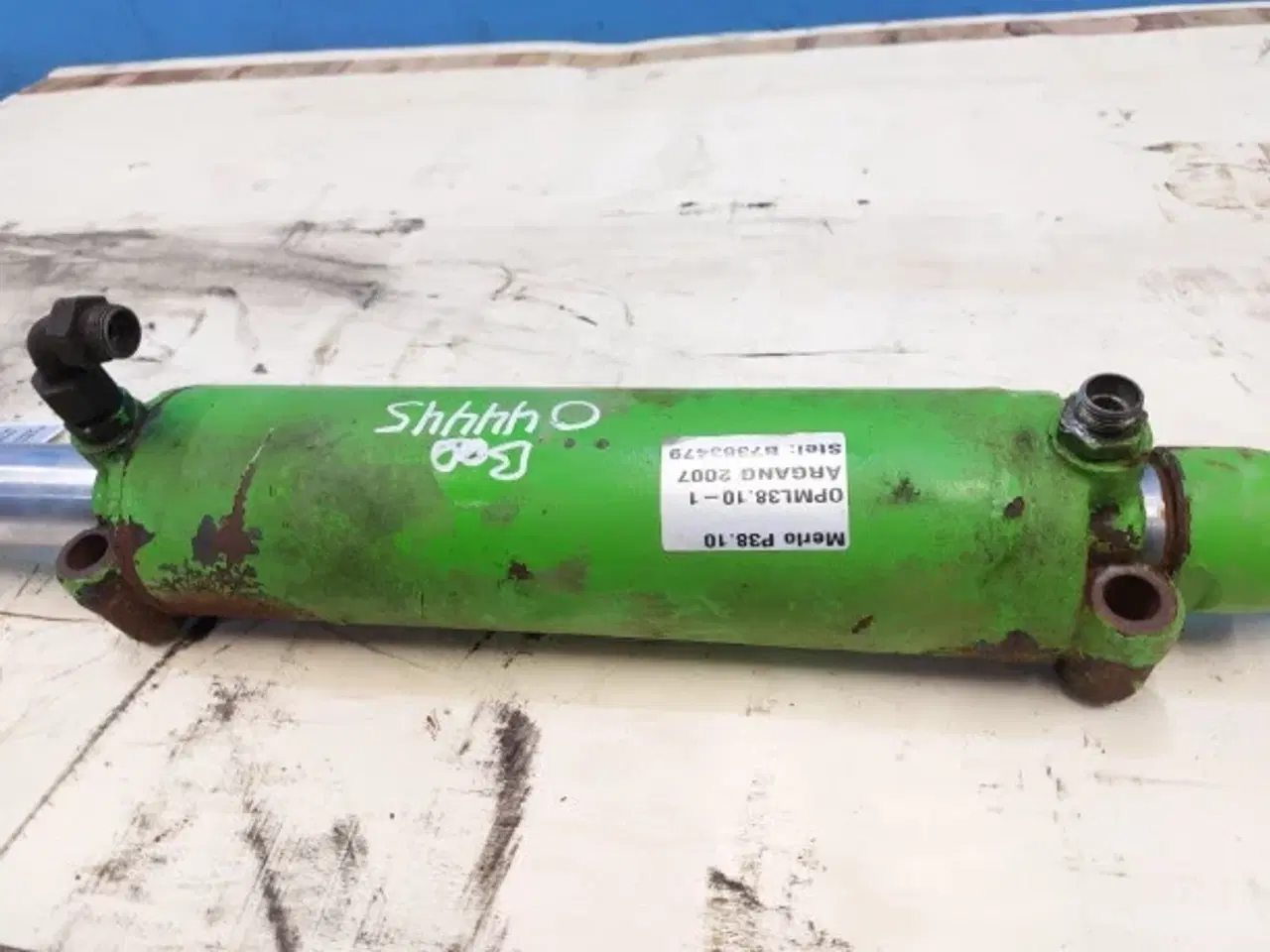 Billede 6 - Merlo P38.10 Styrecylinder 044445