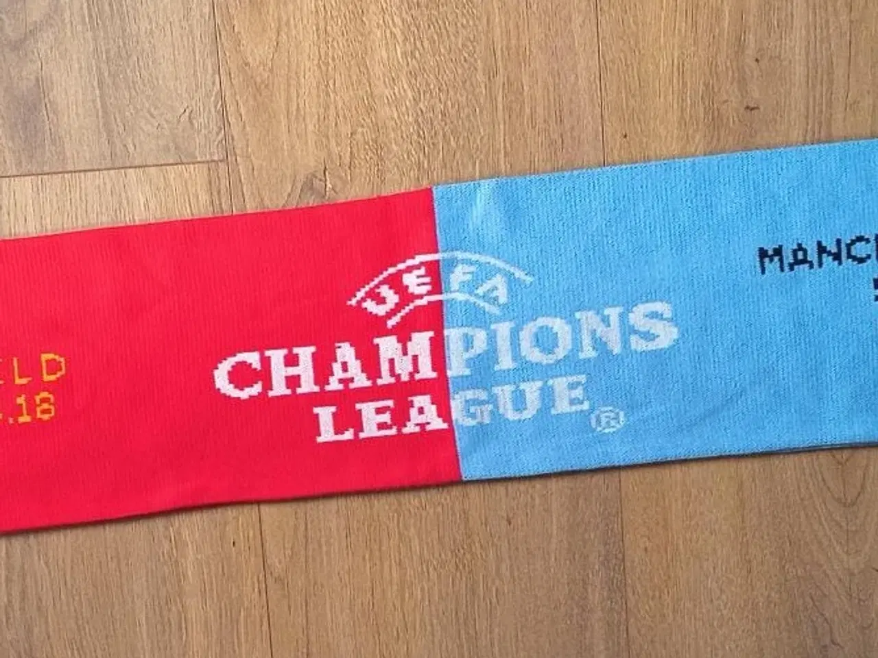 Billede 1 - NYT CHL LIVERPOOL/MAN CITY HALSTØRLÆDE, 150 CM